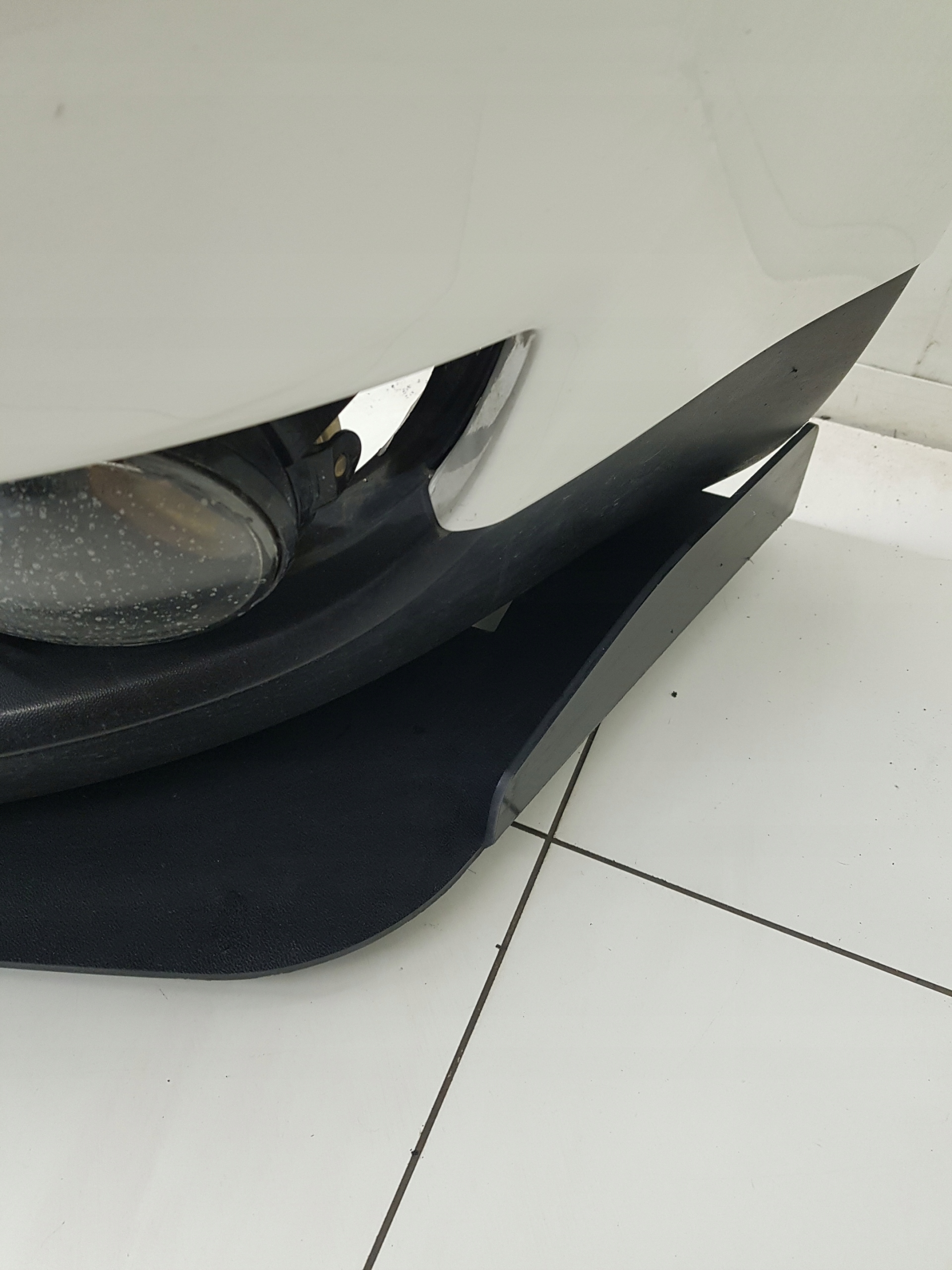 bumper front front VOLKSWAGEN TOURAN 1 Z accessories 1T0807221