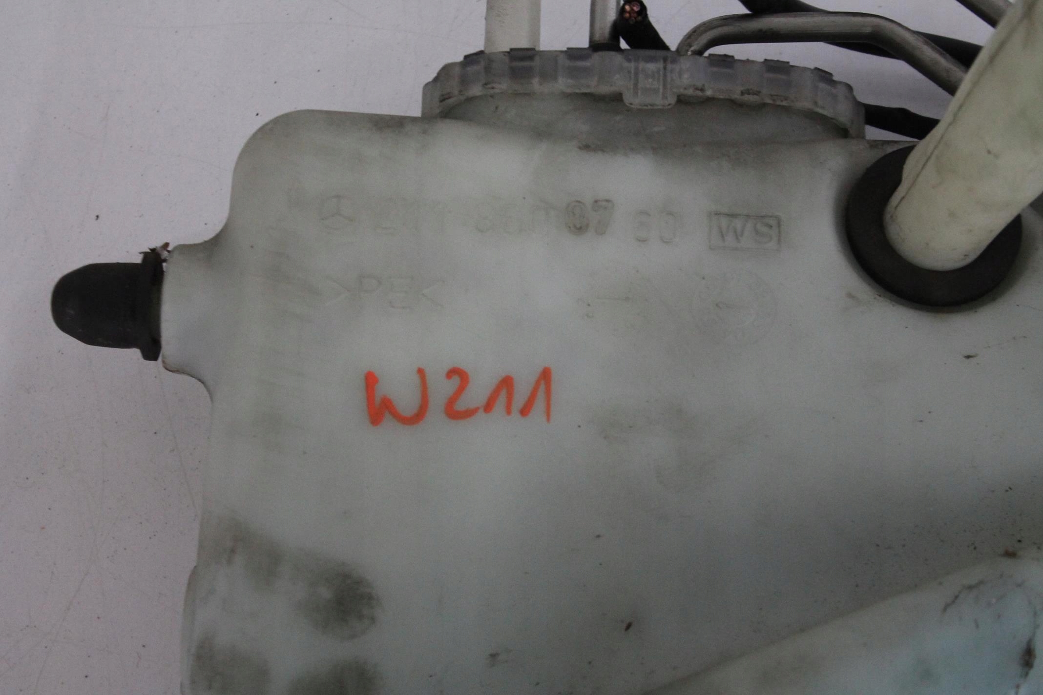 washer fluid tank XENON MERCEDES W211 02-09