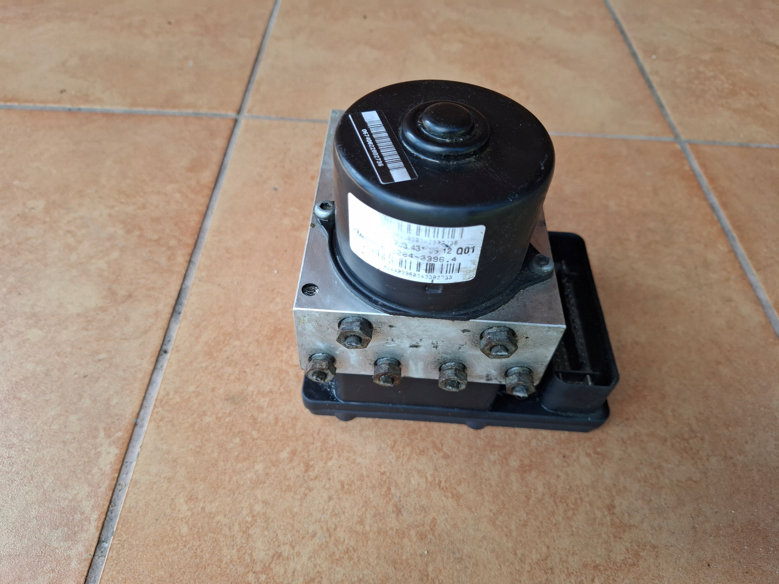 Pompa ABS MERCEDES W203 W209 A2095452632