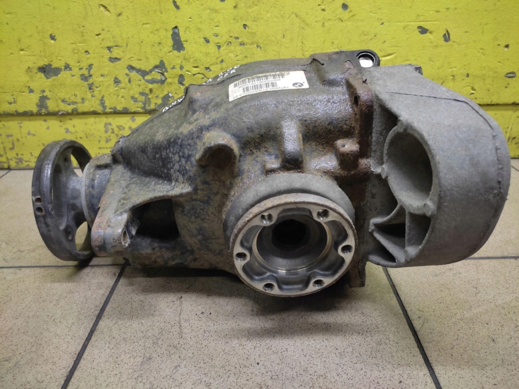 BMW E87 2.0D differential rear differential 7572800