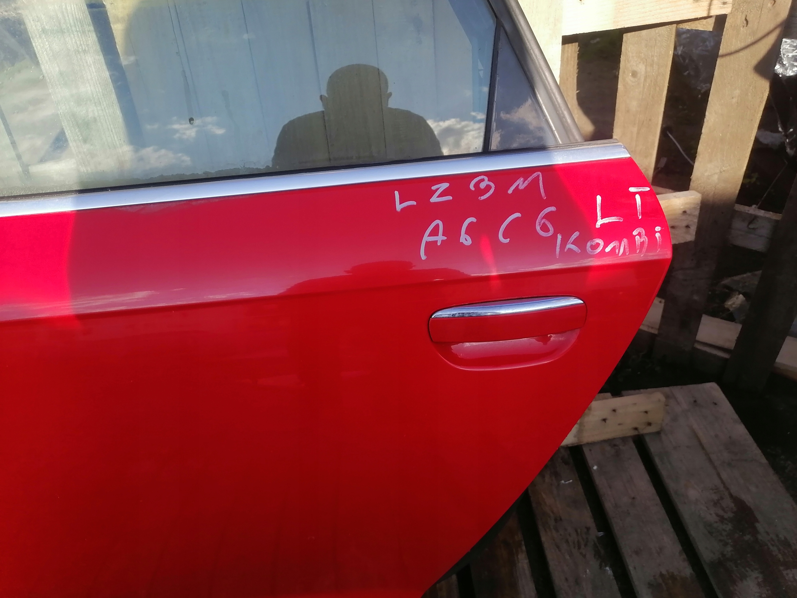 Tür AUDI A6 C6 Farbe LZ3M links heck KOMBI