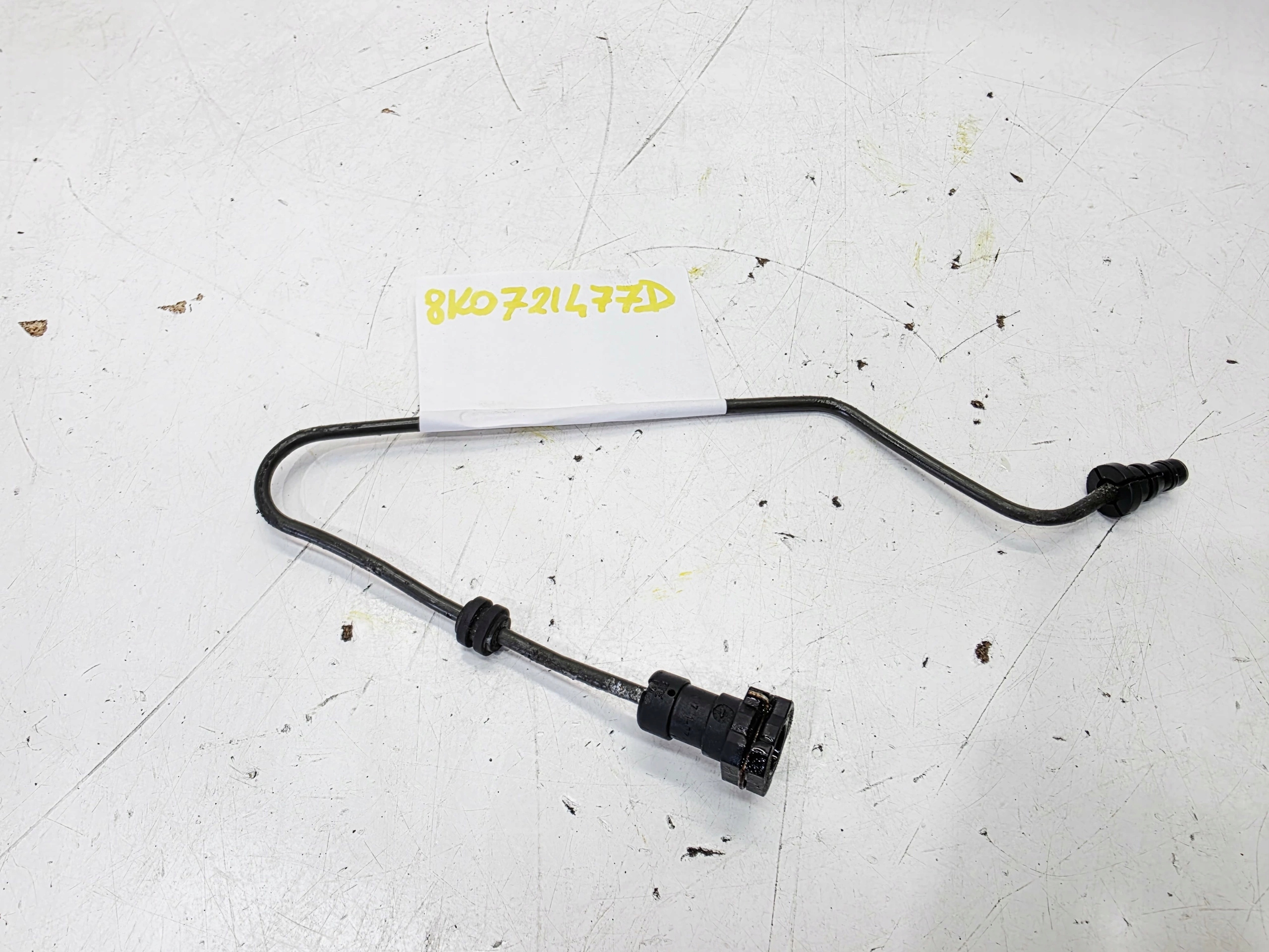 tömlő cső kuplung AUDI A4 B8 A5 8T 8K0721477D