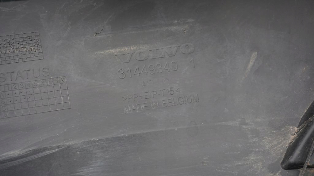 VOLVO XC40 - SPOILER accessori Paraurti Anteriore