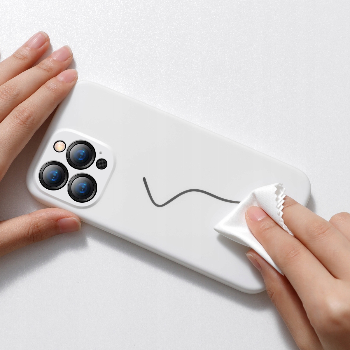 BASEUS SILIKONOWE MOCNE ETUI POKROWIEC SLIM CASE OBUDOWA DO IPHONE 13 PRO Kod producenta ARYT000402