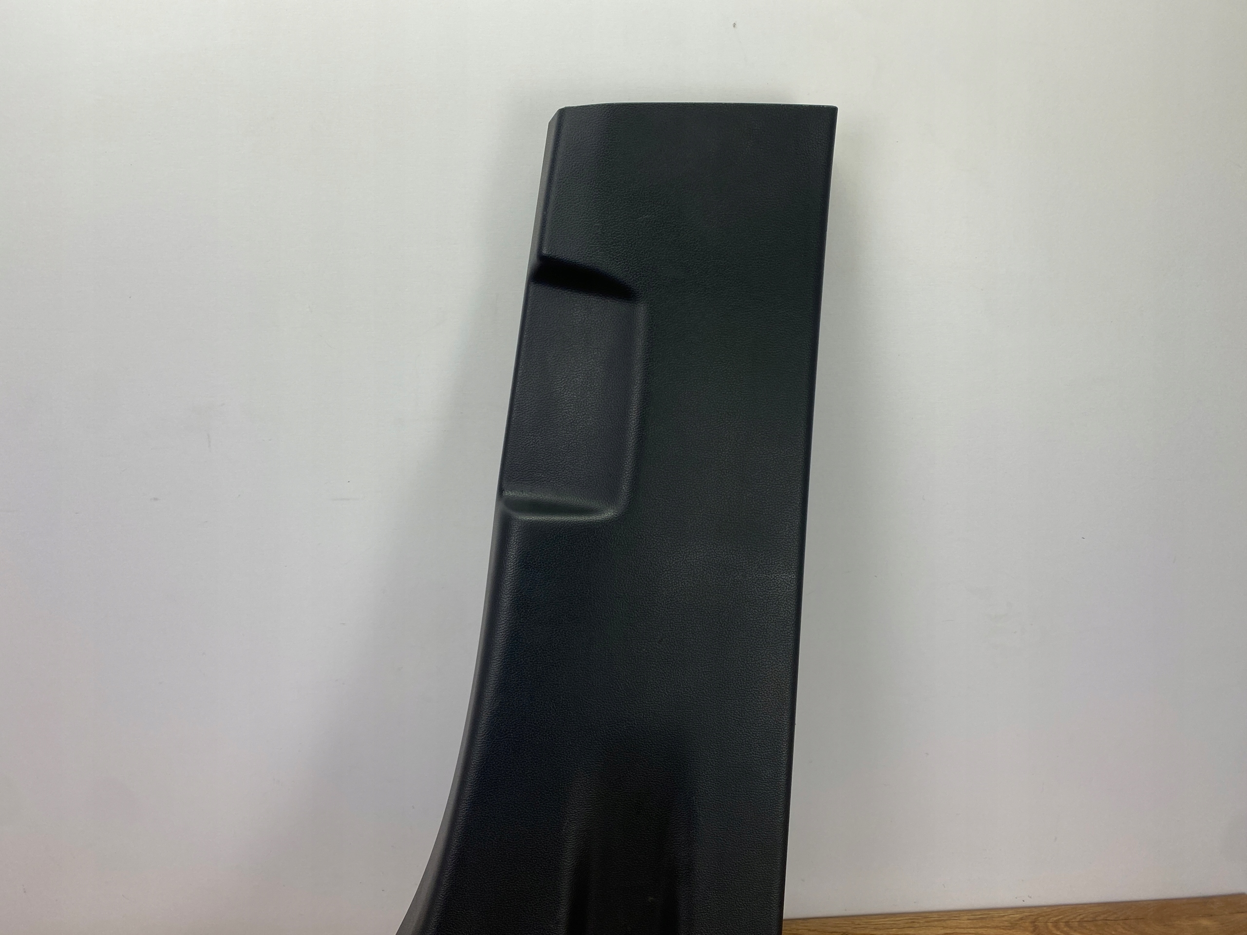 side Slupka B cover right Ford Explorer MK6 2020+ USA