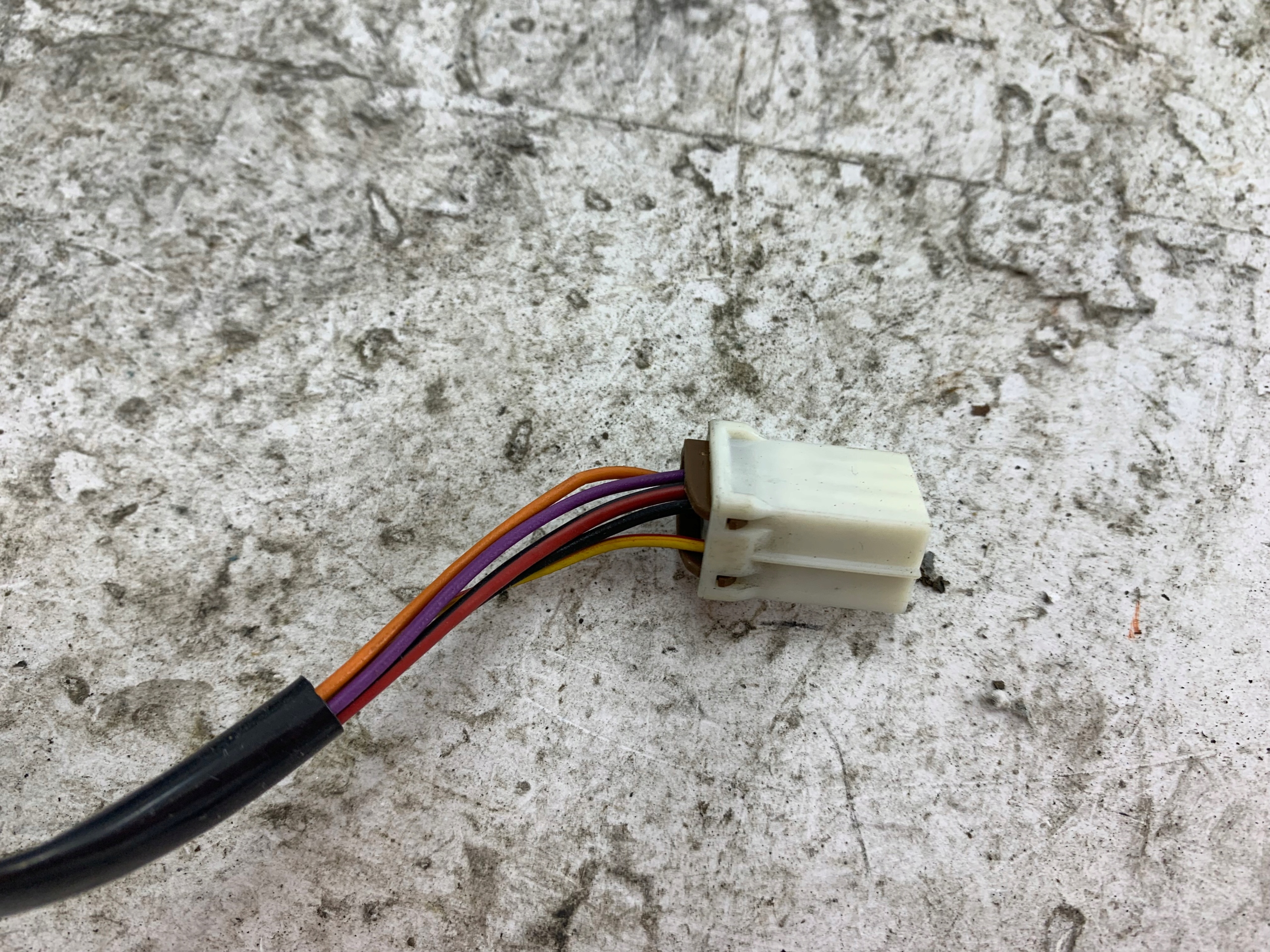 VOLVO V40 e SPECCHIETTO RETROVISORE Destro 5 PIN viola