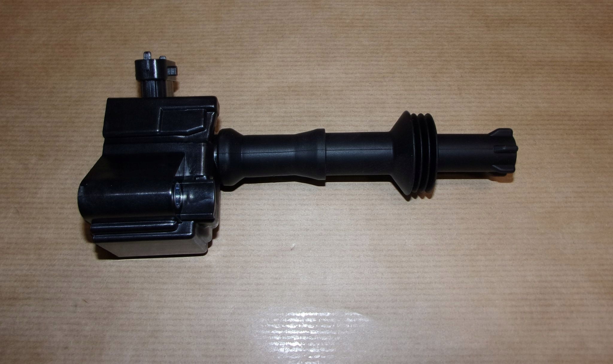 Zapalovací Cívka C3,C4,P 208 1.2 12V Thp CV212