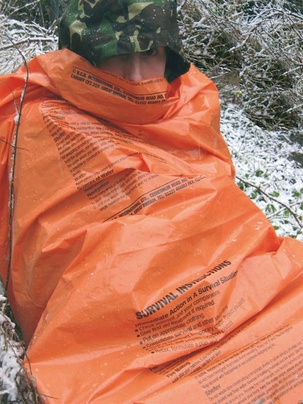 Worek ratunkowy, survivalowy pomarańczowy awaryjny śpiwór Bcb CL044