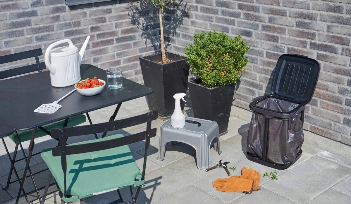 Taboret DRABINKA podest DO 150KG STOŁEK PLAST TEAM EAN (GTIN) 5707672984724