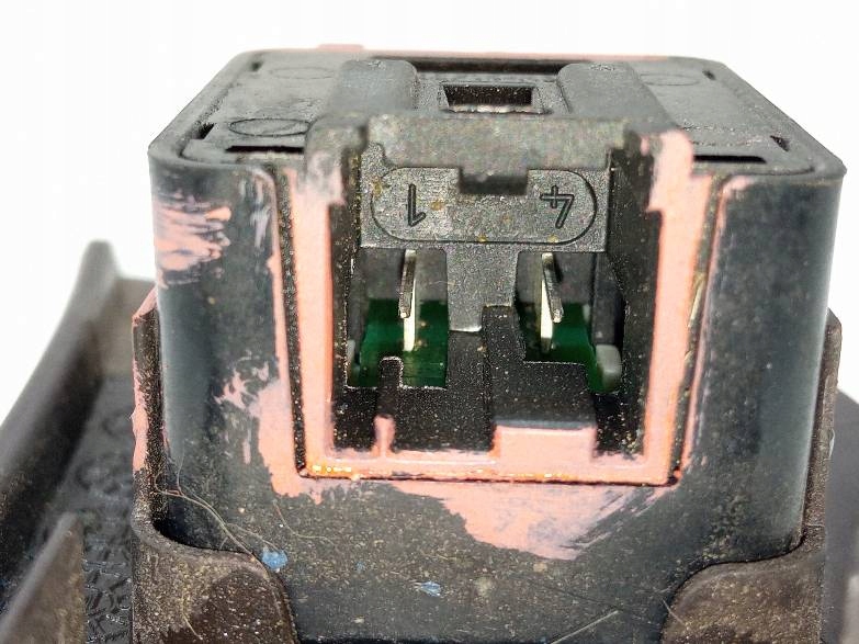 switch bonnet P04602751AA Jeep Cherokee V (2014- )