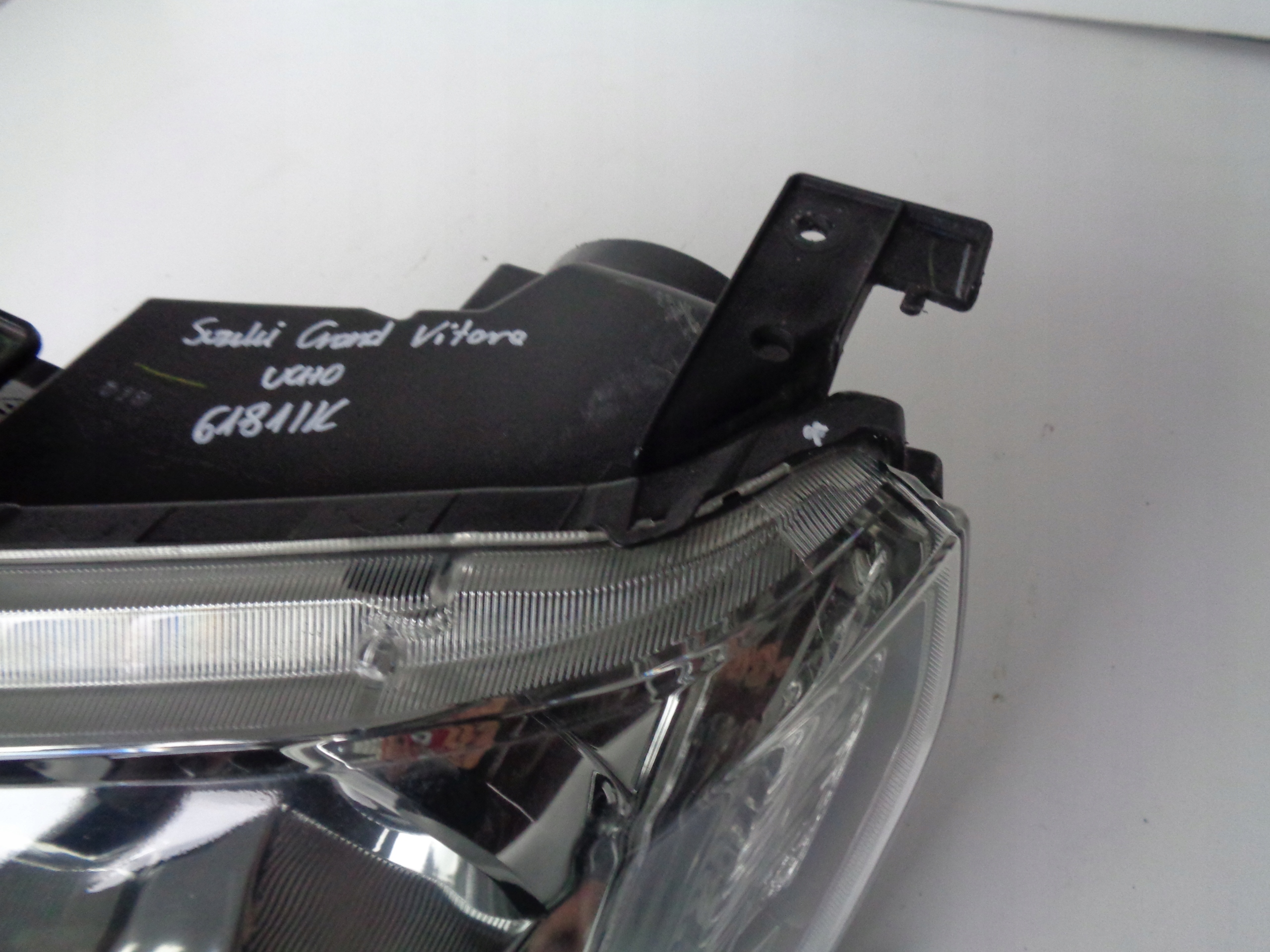 light left REFLEKTOR SUZUKI GRAND VITARA 05