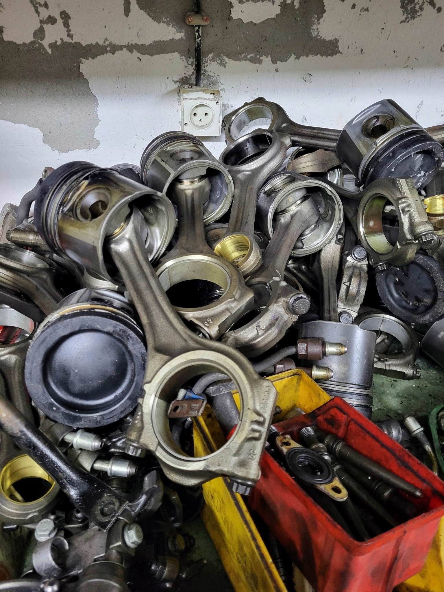 Mercedes Atego Om904 Om906 поршень