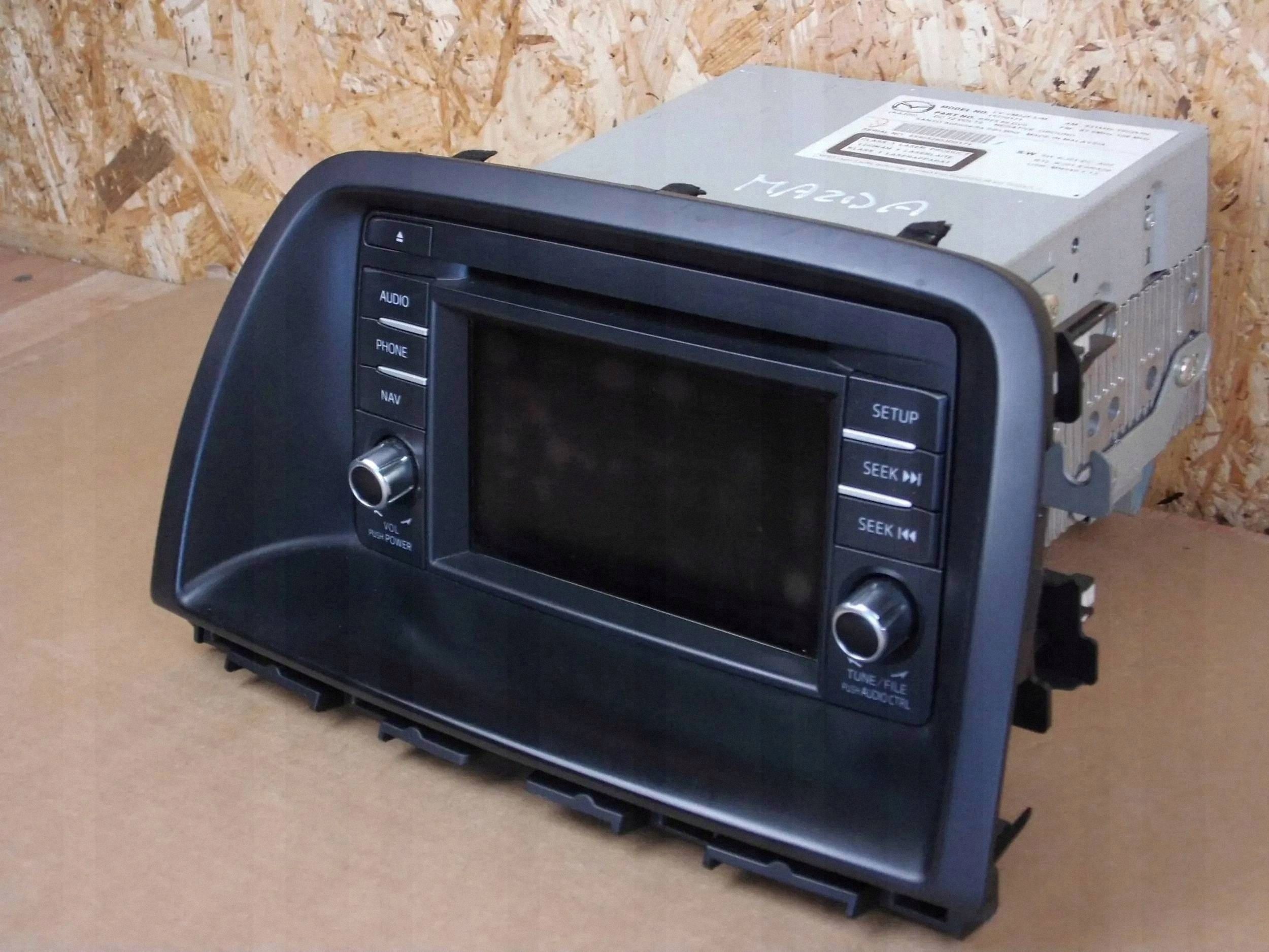 Mazda CX-5 CX5 and KE 2013-2015 radio navigation KR85 66 DV0