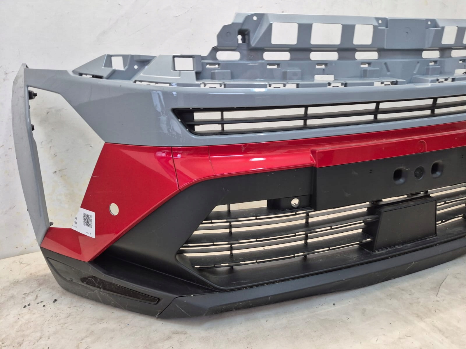 RENAULT CAPTUR II 2 LIFT 24- bumper front front PDC