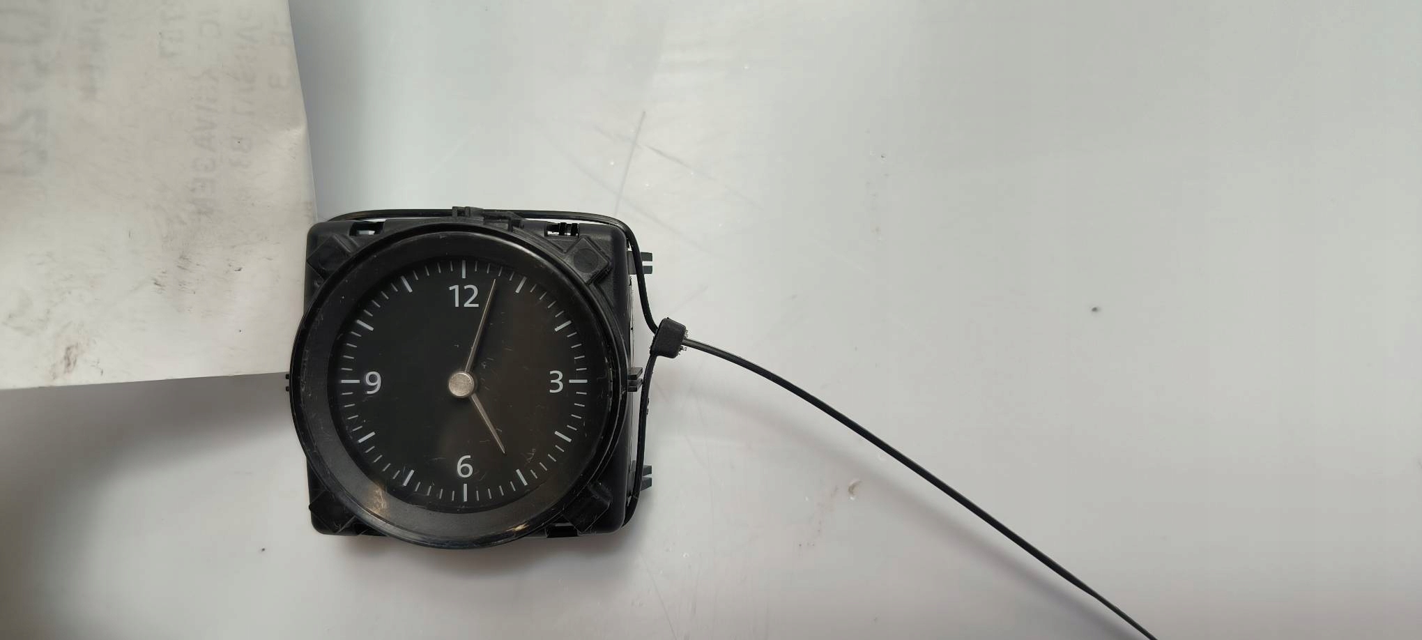clock 3G0.919.204C VOLKSWAGEN PASSAT B8