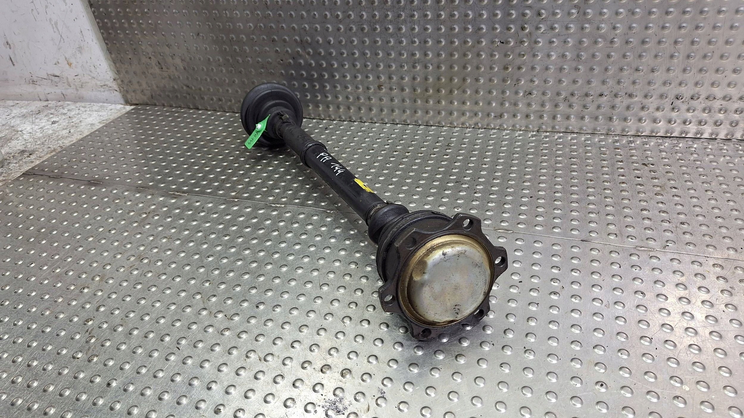 semi-axis left front 8A0407271A AUDI 80 B4 90 B3 2.0 2.3 B QUATTRO