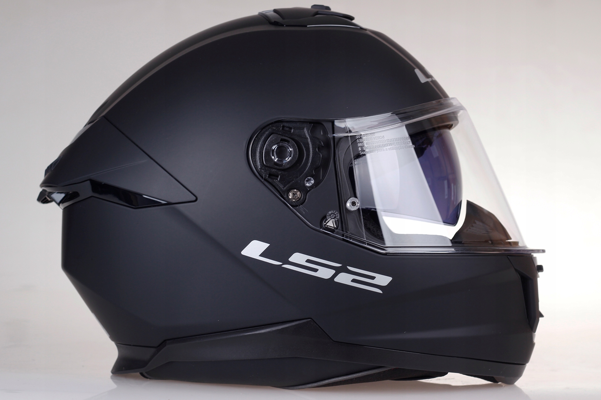 LS2 FF808 STREAM II KASK MOTOCYKLOWY mat ECE 22.06 Model FF808 Stream II