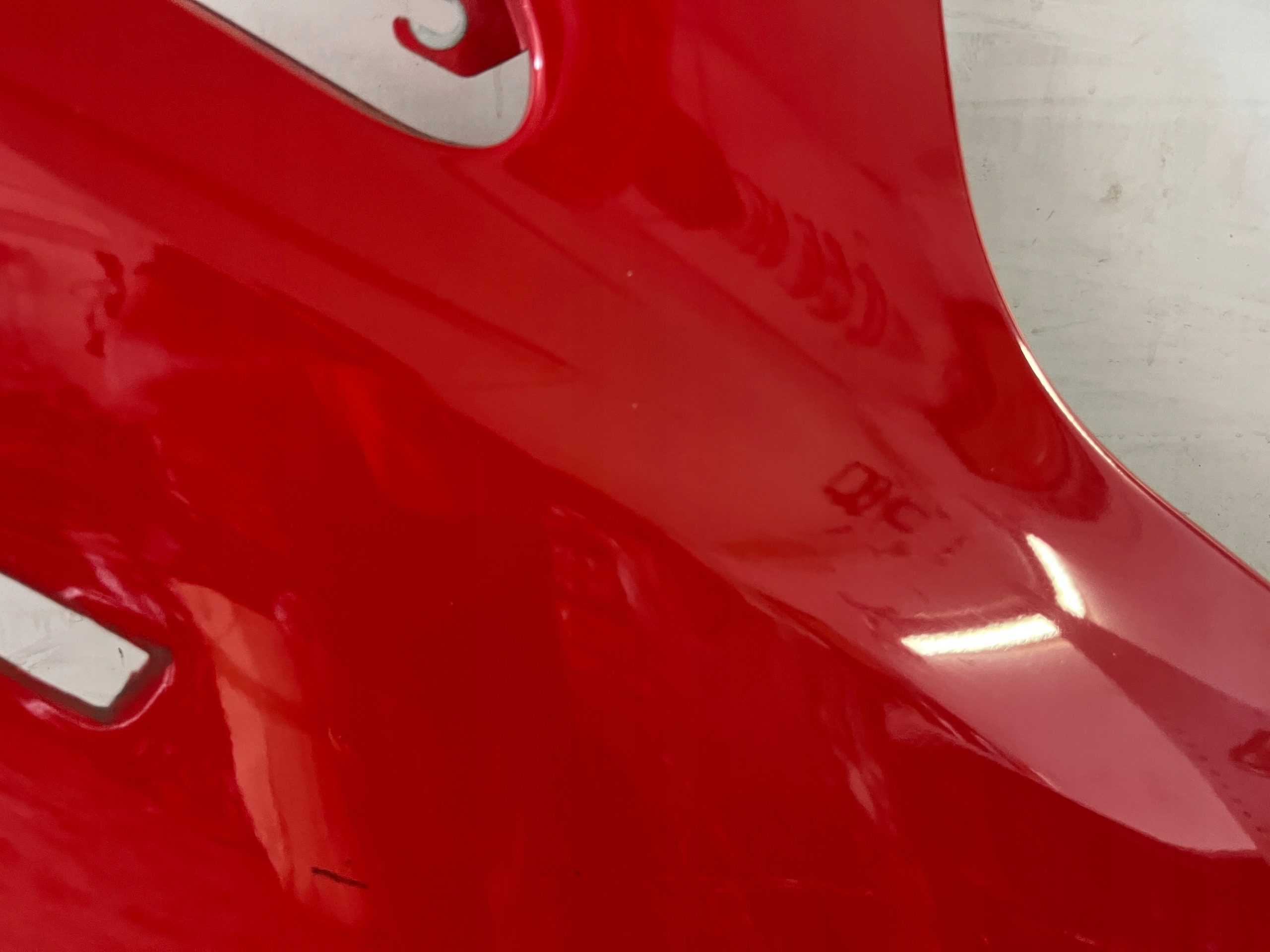 OPEL CORSA E fender right front front Z547 red MALOWANY