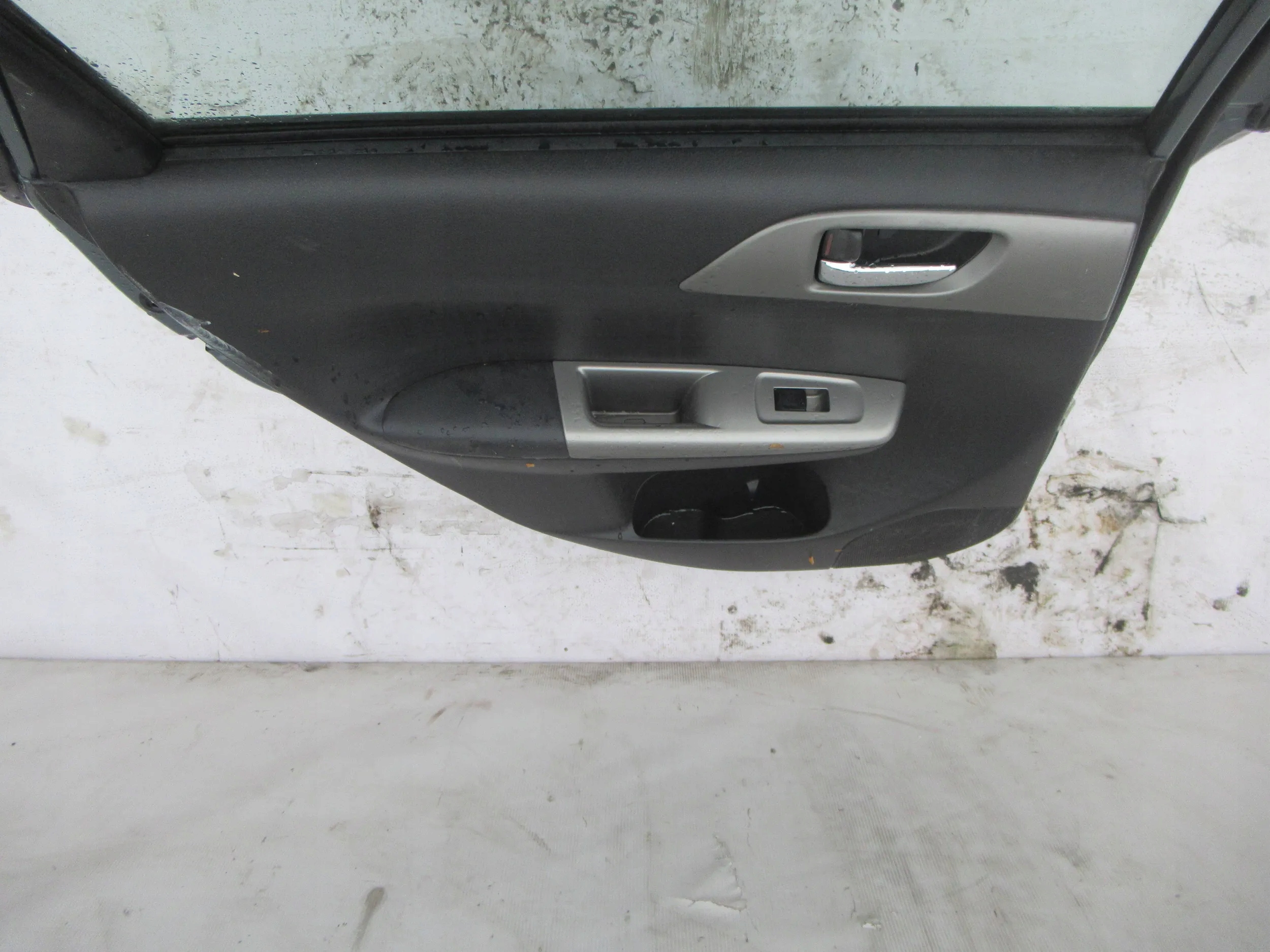 door rear part rear. left SUBARU IMPREZA III