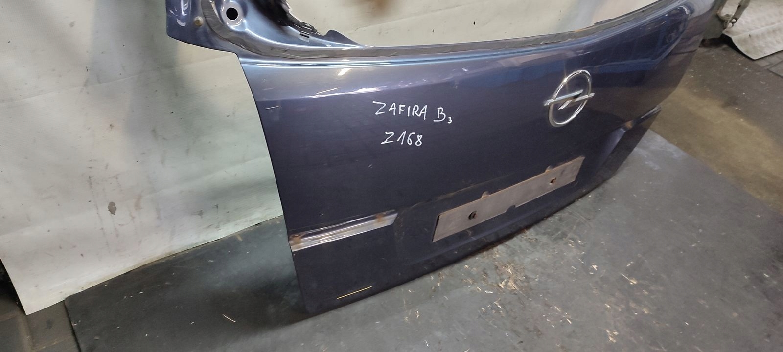 trunk door boot Opel Zafira B Z168