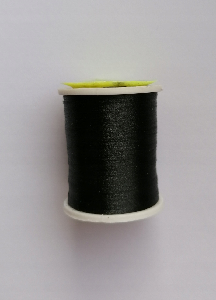 

Nici do wiązania much, kogutów black