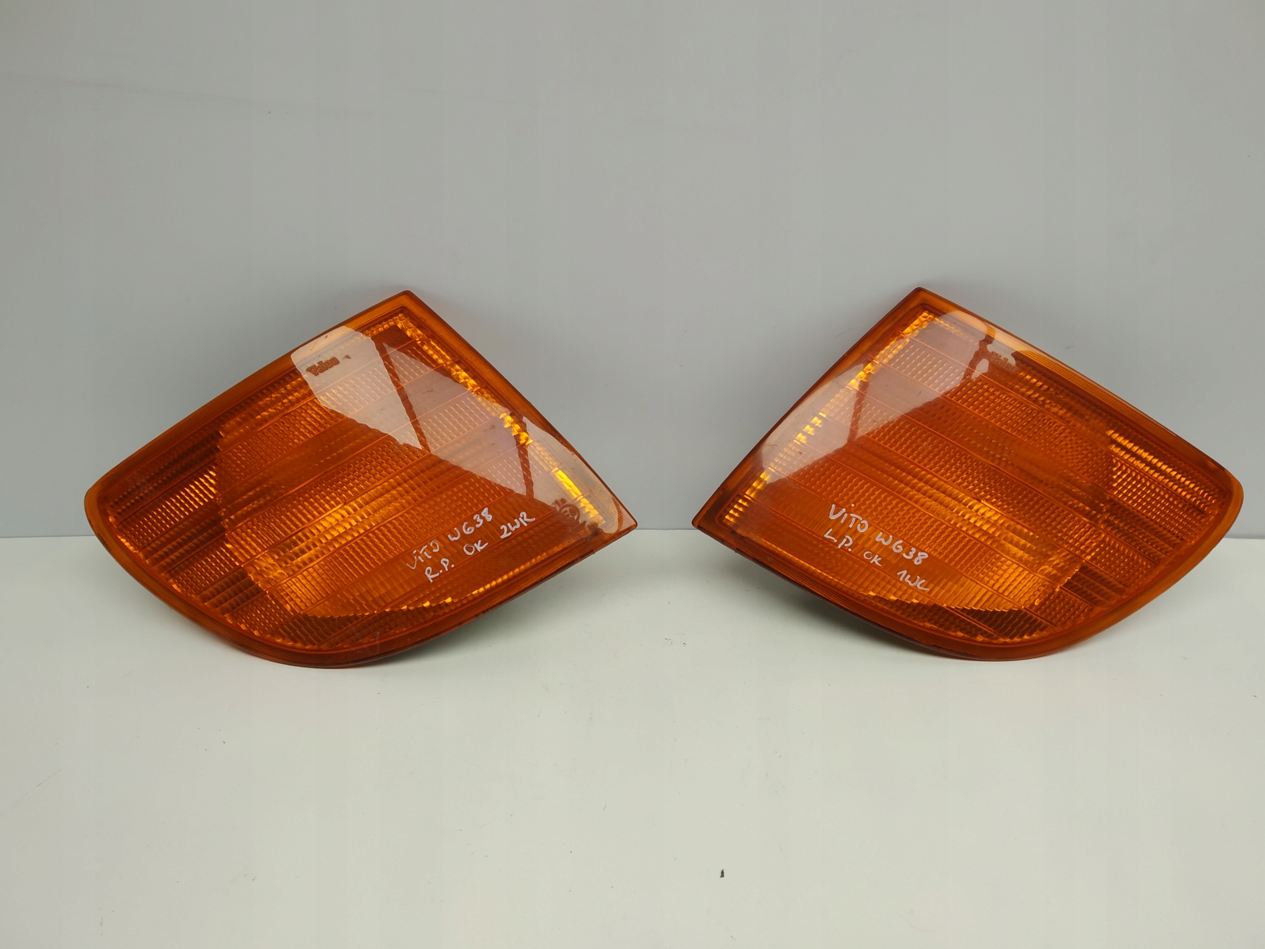 W638 Mercedes Vito indicator 2X blinker left right front original LUX