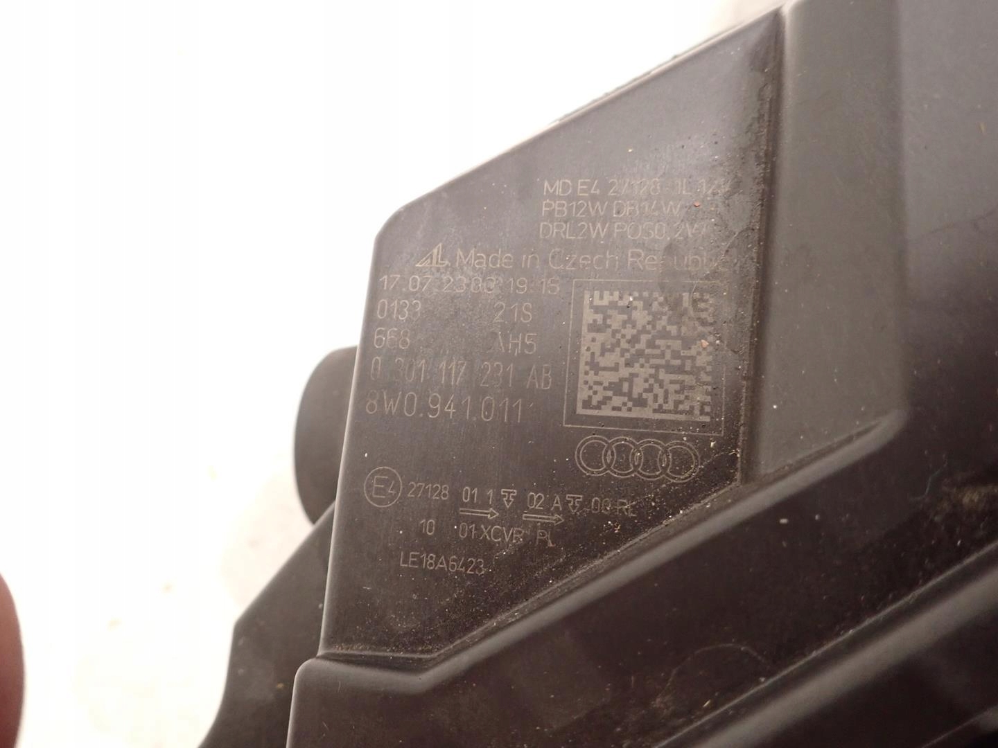 light front front left AUDI A4 B9 LIFT 2019- FULL LED 8W0941011