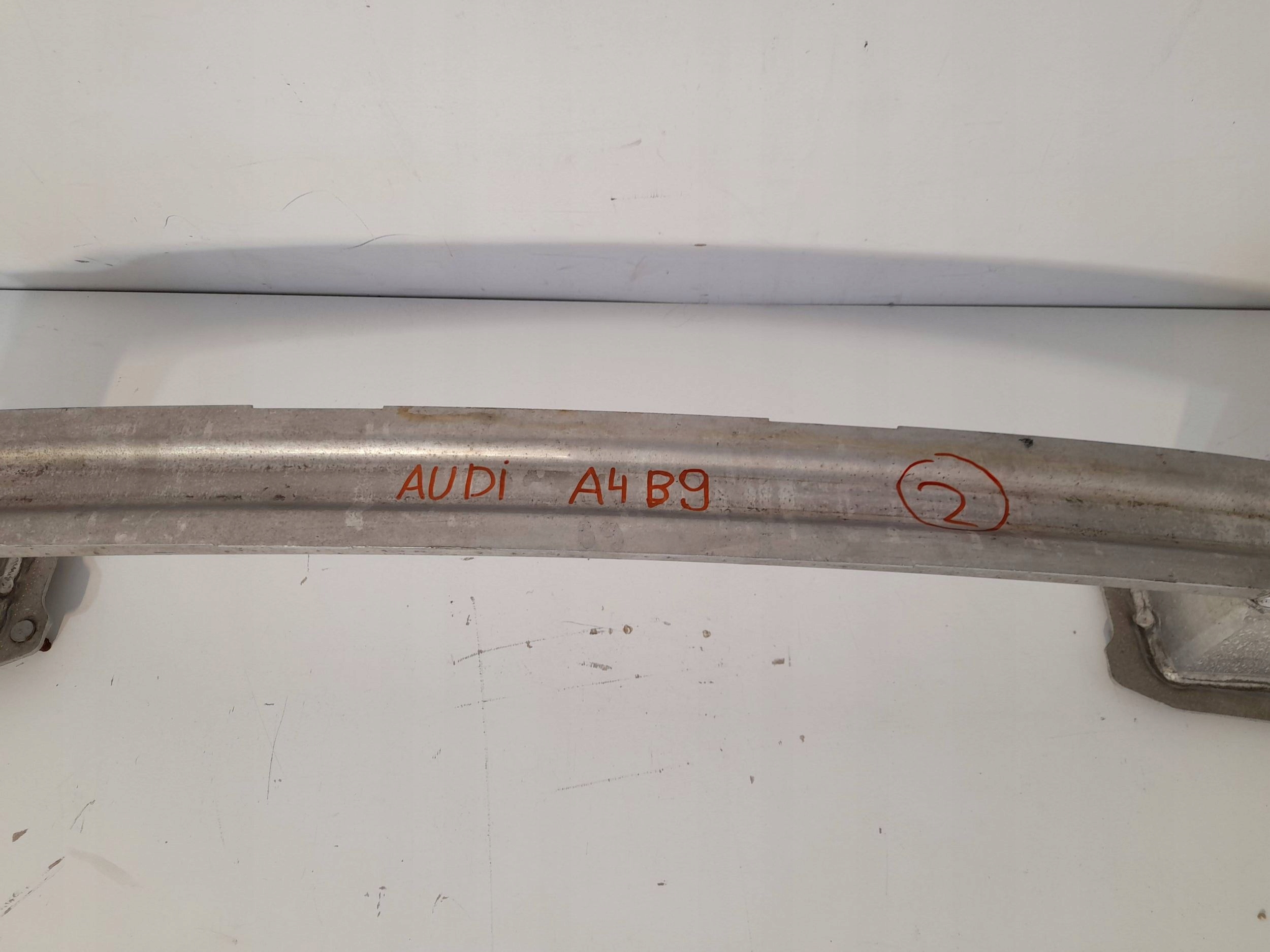 Audi A4 S4 B9 TRAVERSA paraurti posteriore (2)