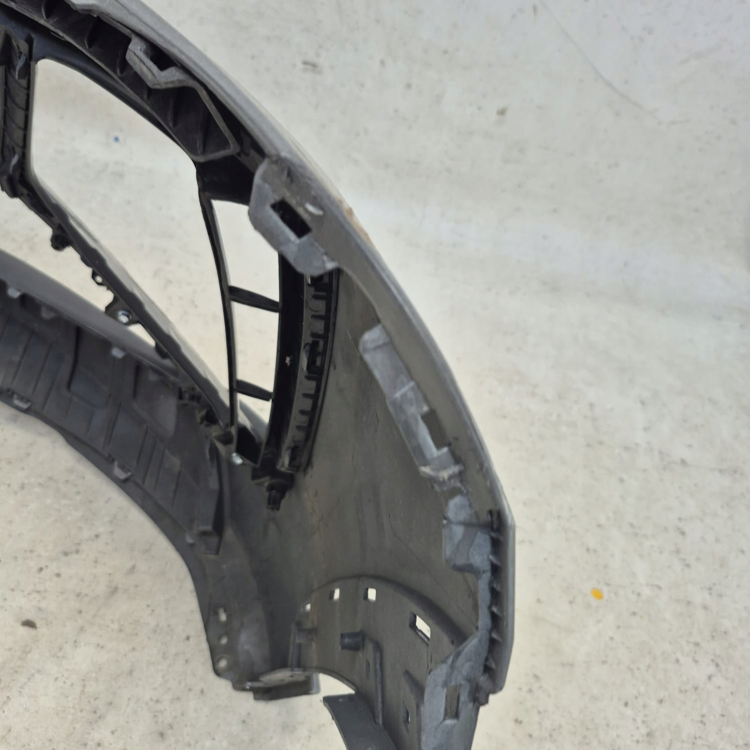 HYUNDAI TUCSON IV 4 N-LINE 20-23 bumper front front PDC 86511-H7CA0