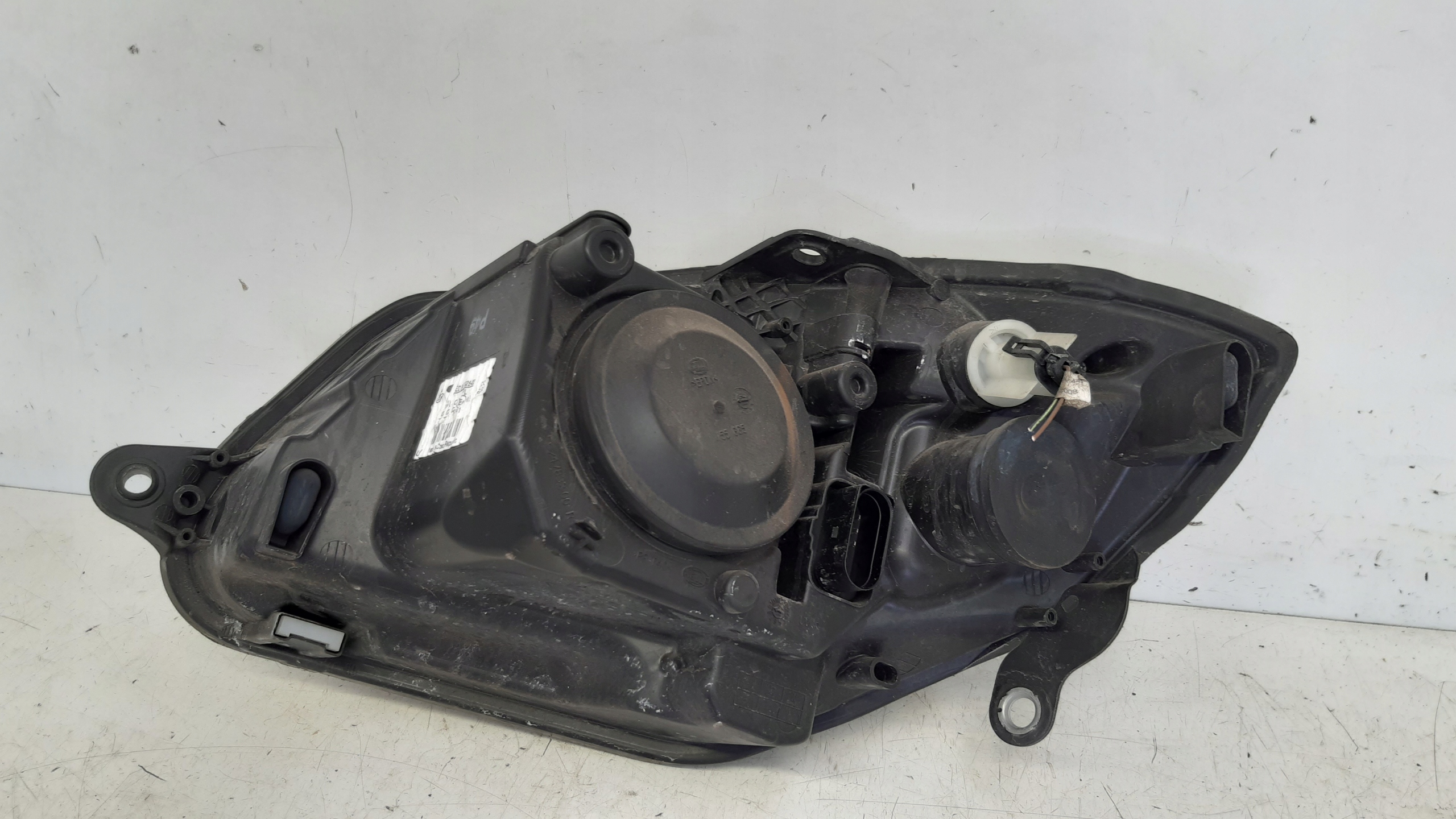 light right front europa 1ED24702522 Skoda Roomster