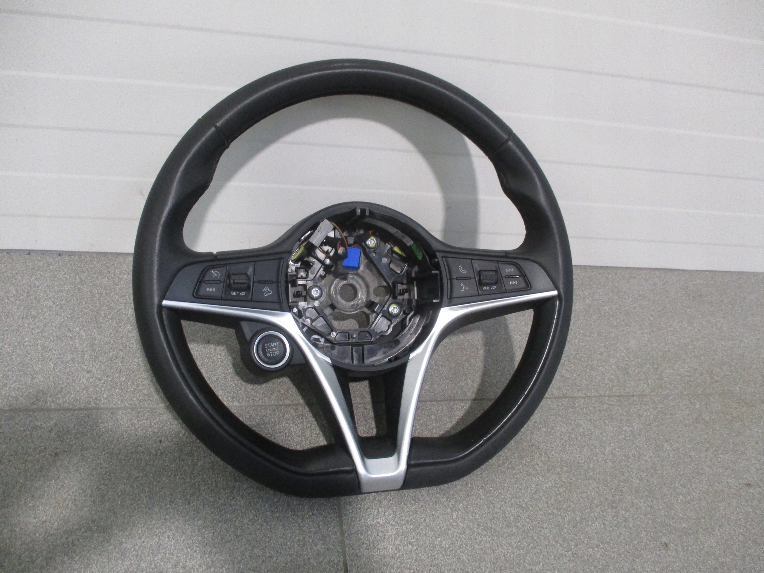 volante Alfa Romeo Stelvio