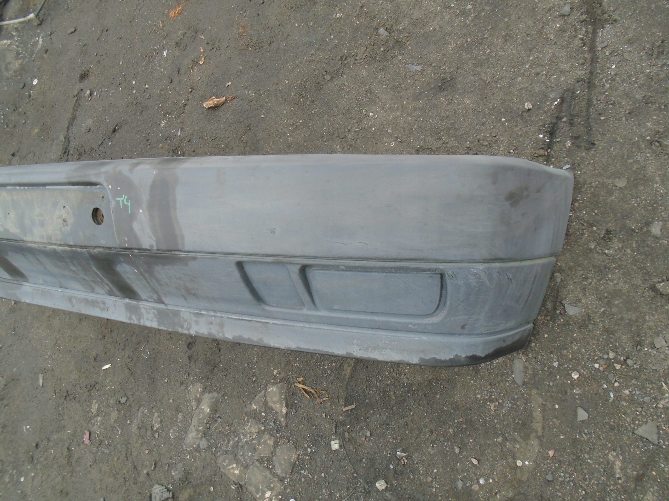 VW TRANSPORTER T4 ZDERZAK PRZÓD PRZEDNI Producent części AD