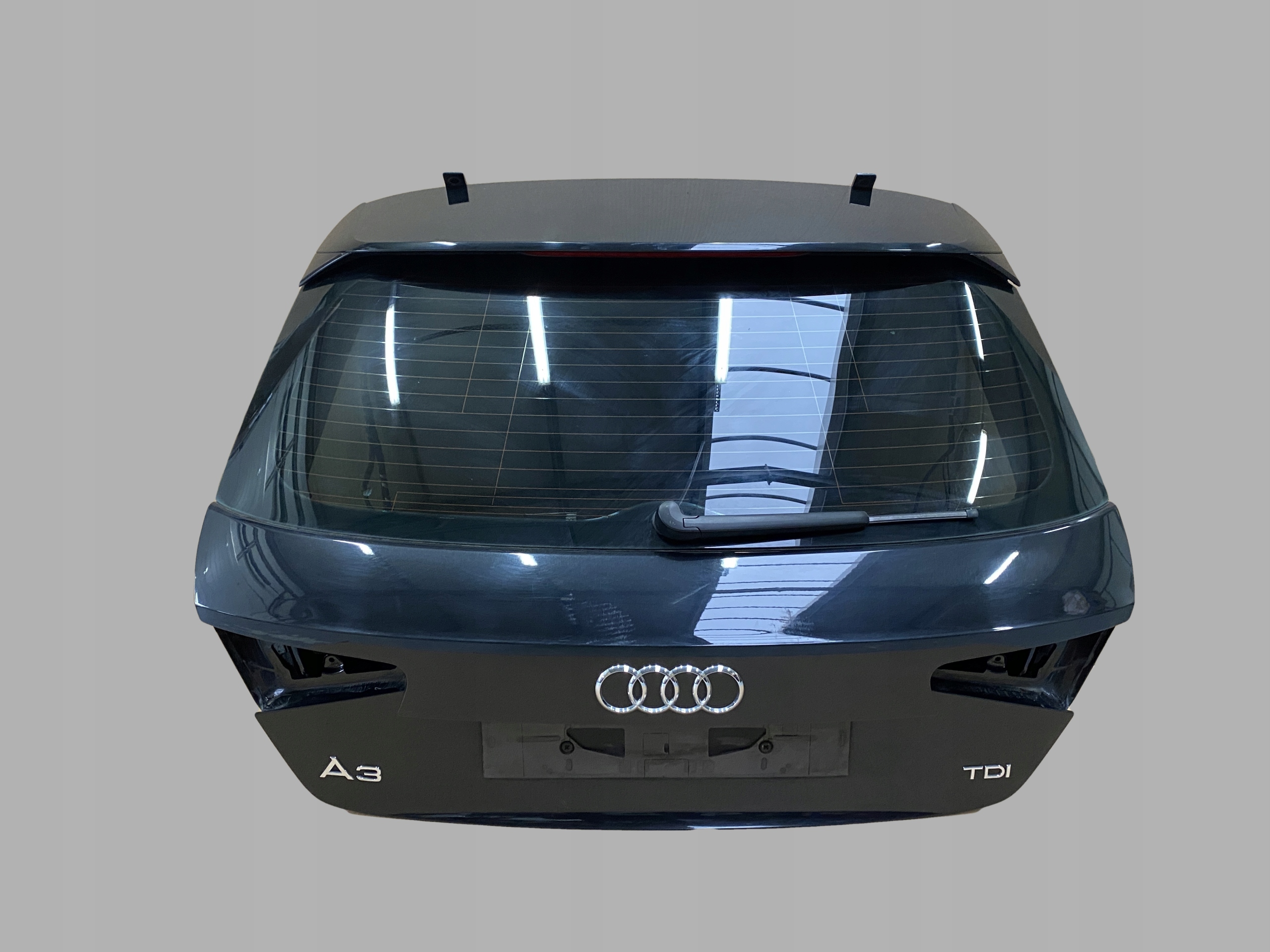 AUDI A3 8V3 HATCHBACK KLAPA BAGAZNIKA LZ9Y