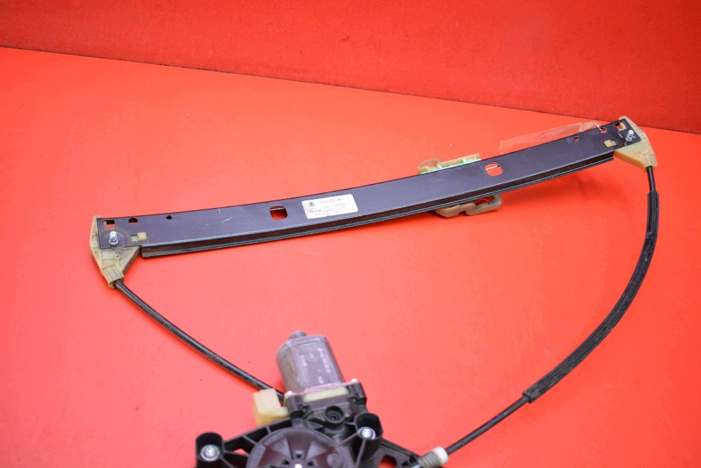 window regulator left front EU 5E0837461 SKODA OCTAVIA 3 III 13-17