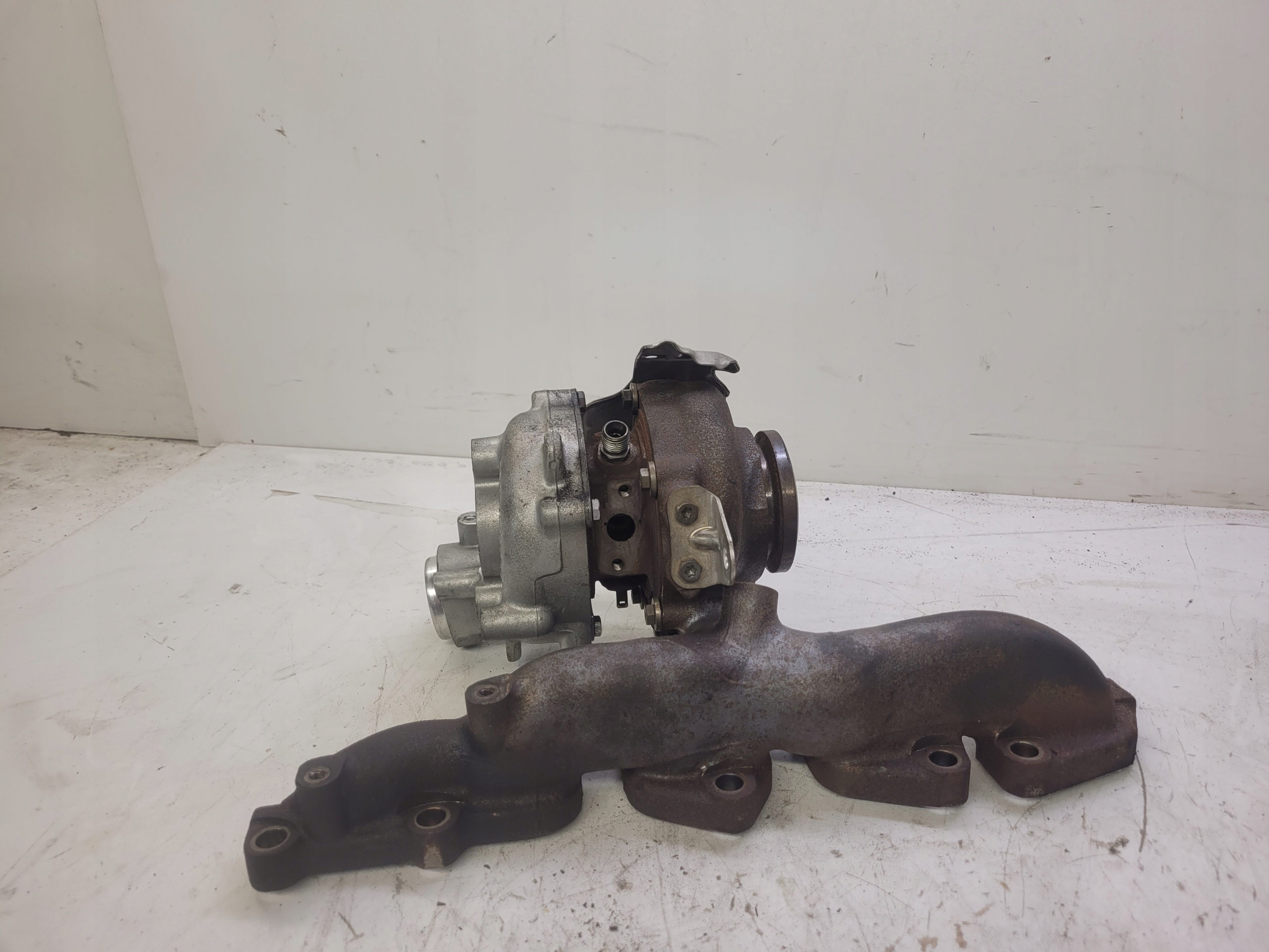 TURBO AUDI A4 B9 A5 8W 2.0 TDI 04L253056H
