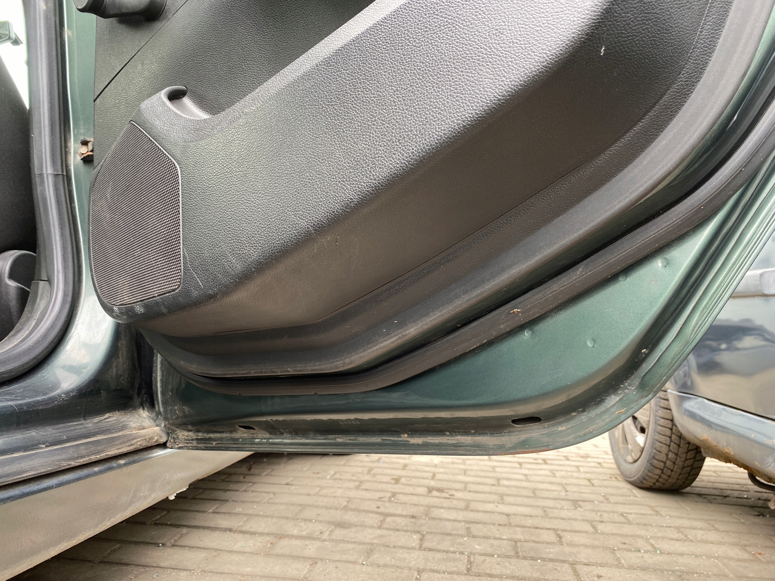door right rear. rear part Opel Insignia A 08-15 code lakieru Z30K