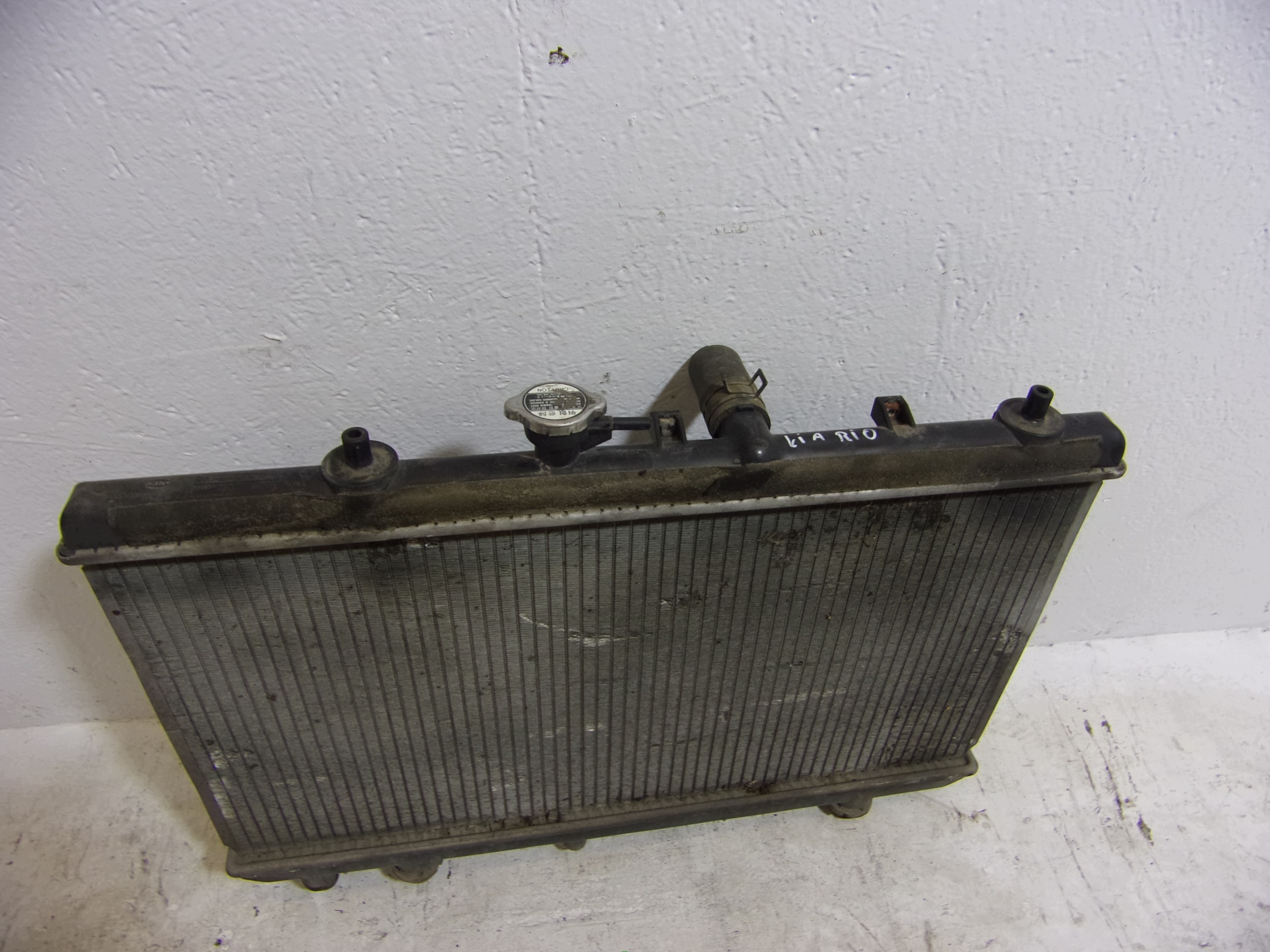 water cooler KIA RIO 2 1.3