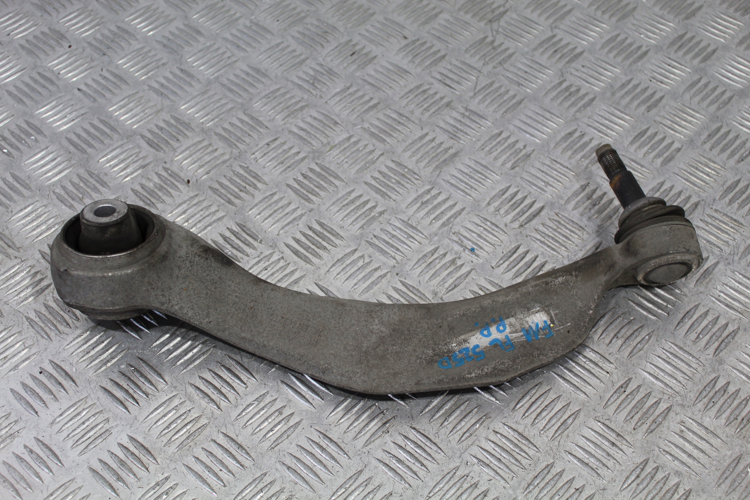 arm right front BMW 5 F10 F11 LIFT