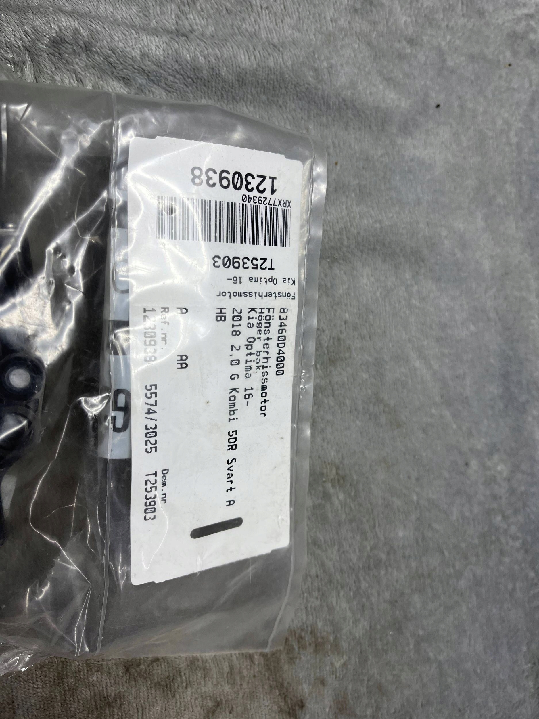 83460D4000 mini motor lifting windows right rear part KIA OPTIMA !J