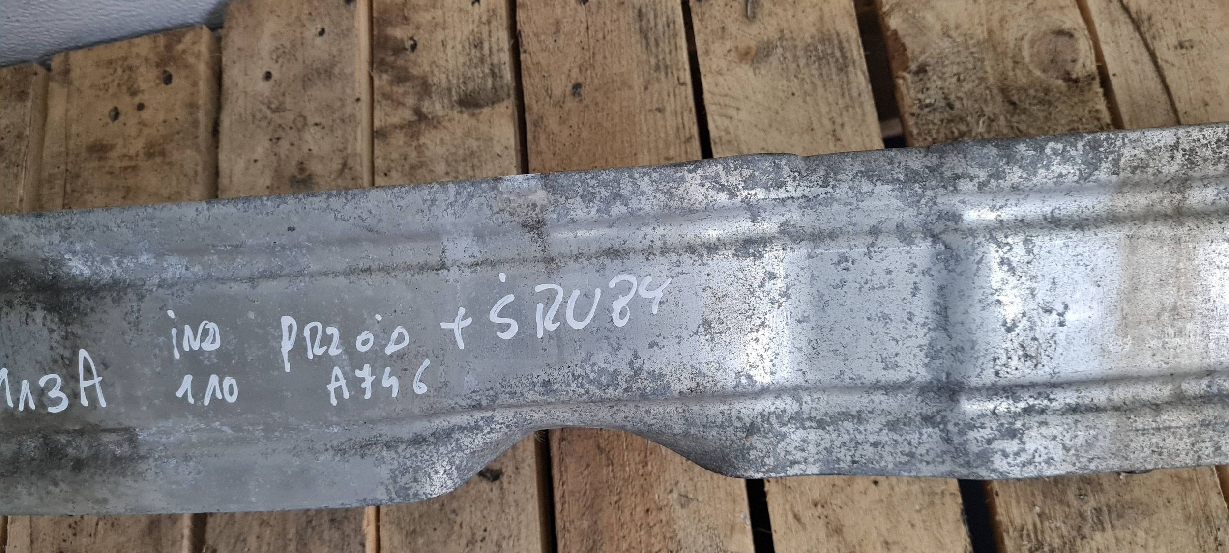 A7 4G S7 sider front front of a bumper pillar 4G0807113A A6 C7 4G S6