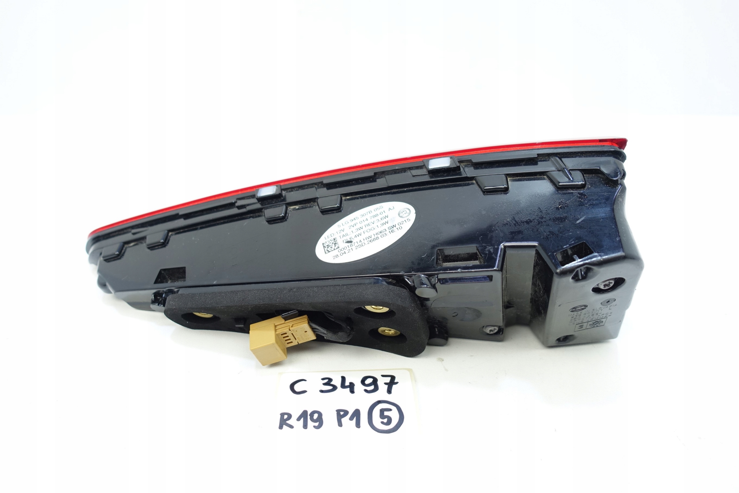 light left rear part left rear SKODA ENYAQ 5LG