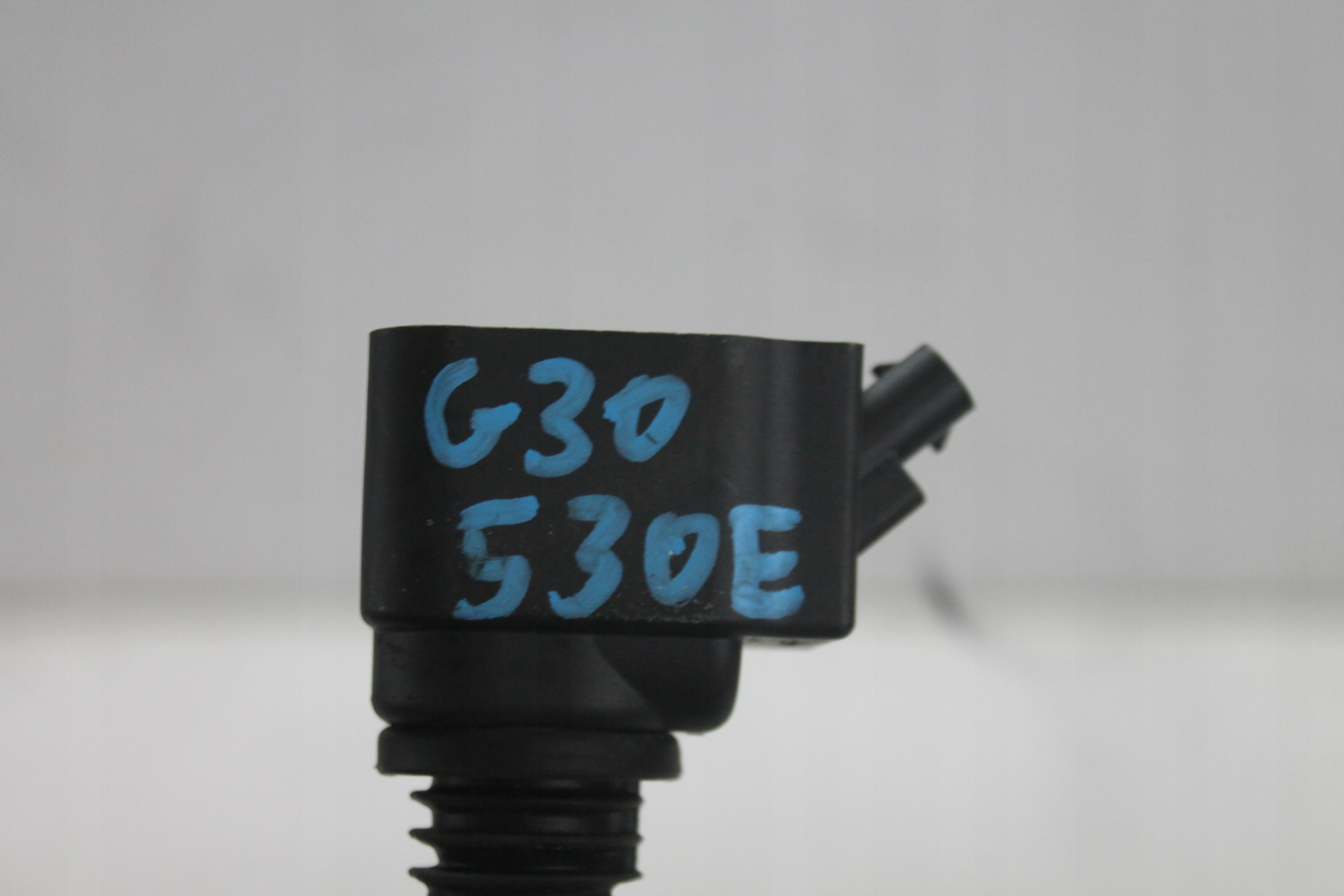 coil ignition 8643360 BMW G30 530E 17