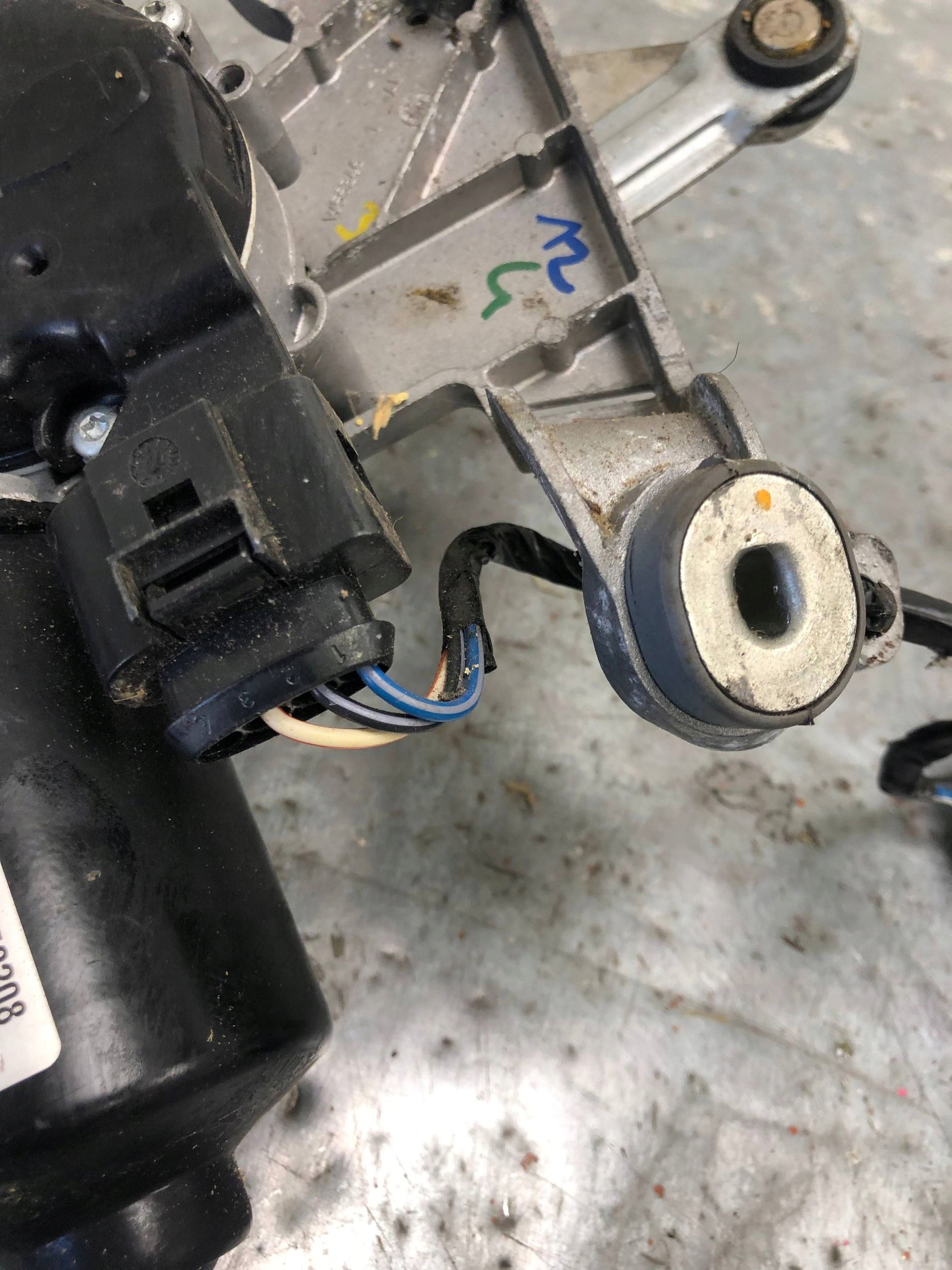 Wischergestänge FORD S-MAX MK2 W000052208 W000052207