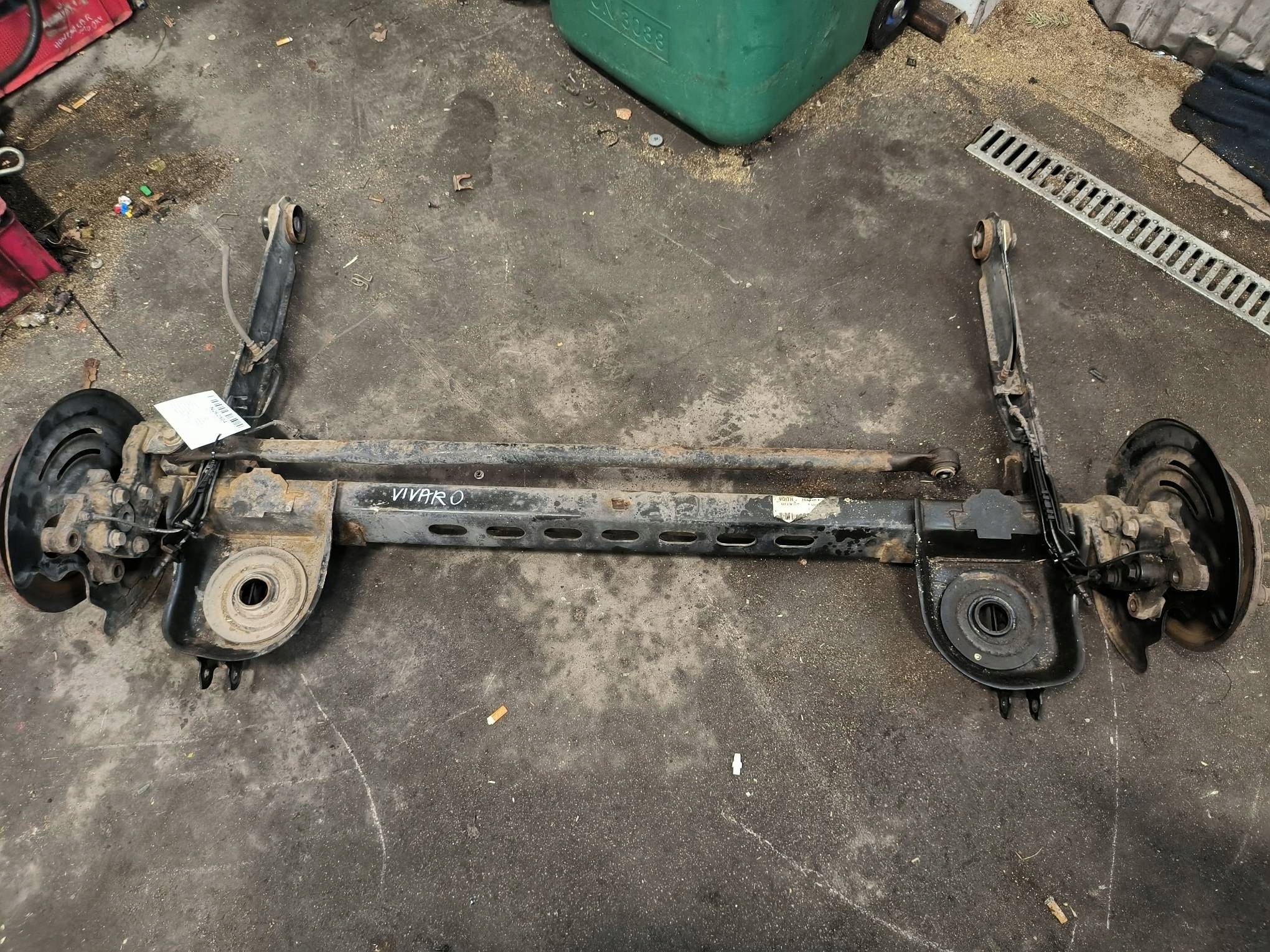 träger / Achsträger heck OPEL VIVARO A LIFT