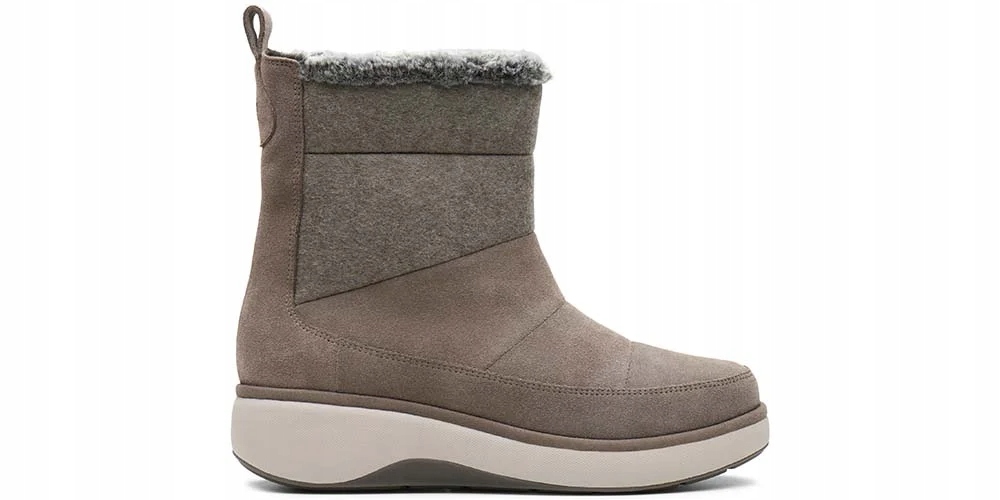 Clarks Dámské kotníkové boty Un Vista Walk2 velikost 38 hnědá semišová kůže