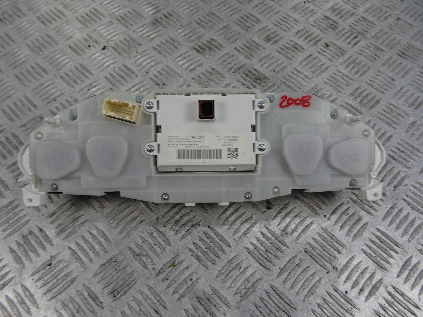 PEUGEOT 2008 dials clock 9814039880