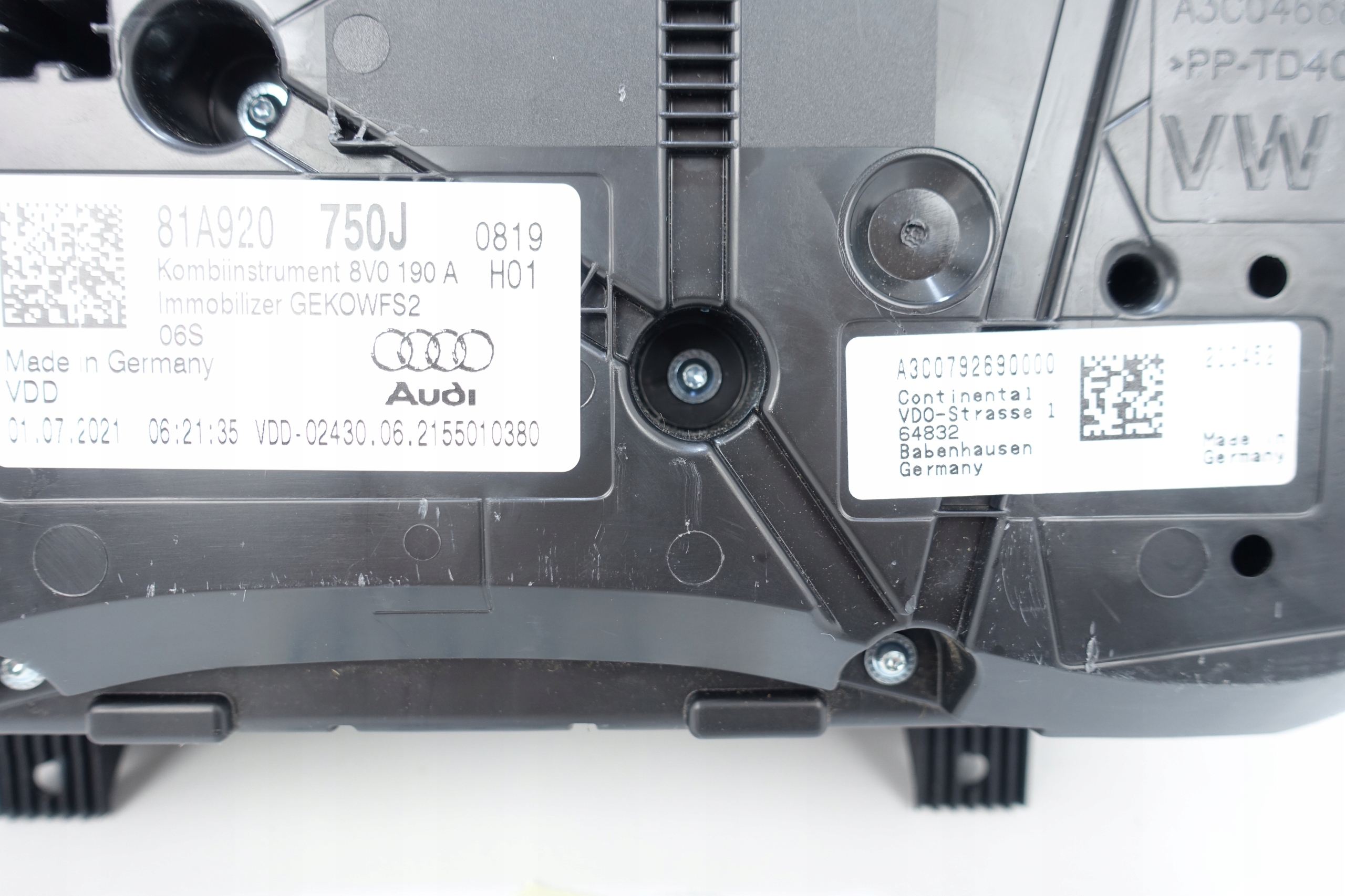 AUDI Q2 81A 2016- dials dials 81A920750J
