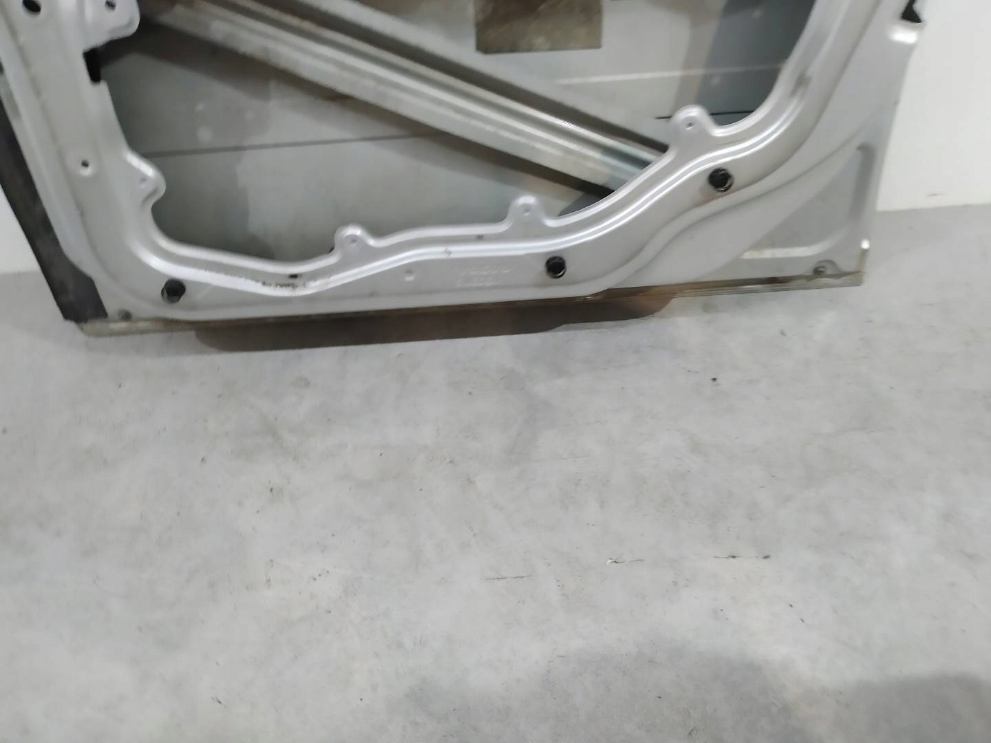door right front 426-26 Volvo V50 and (2004-2012)