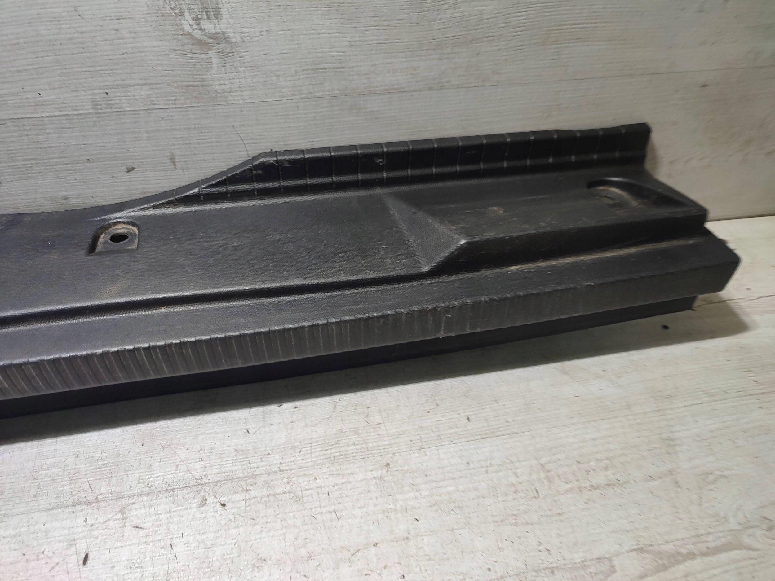 Peugeot 2008 II 2020 cover supports boot