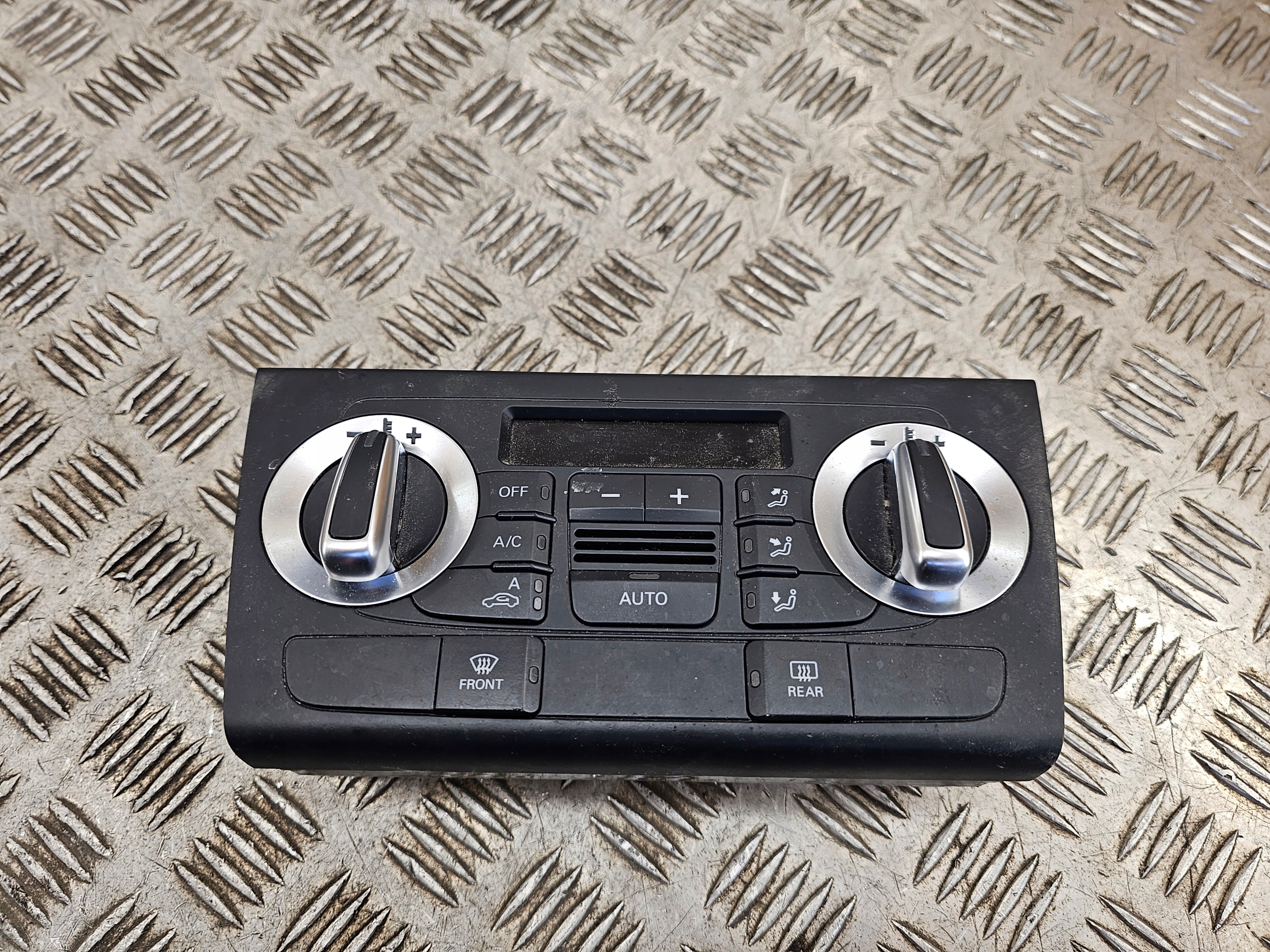 AUDI Q3 8U COMANDI CLIMA 8U0820043D